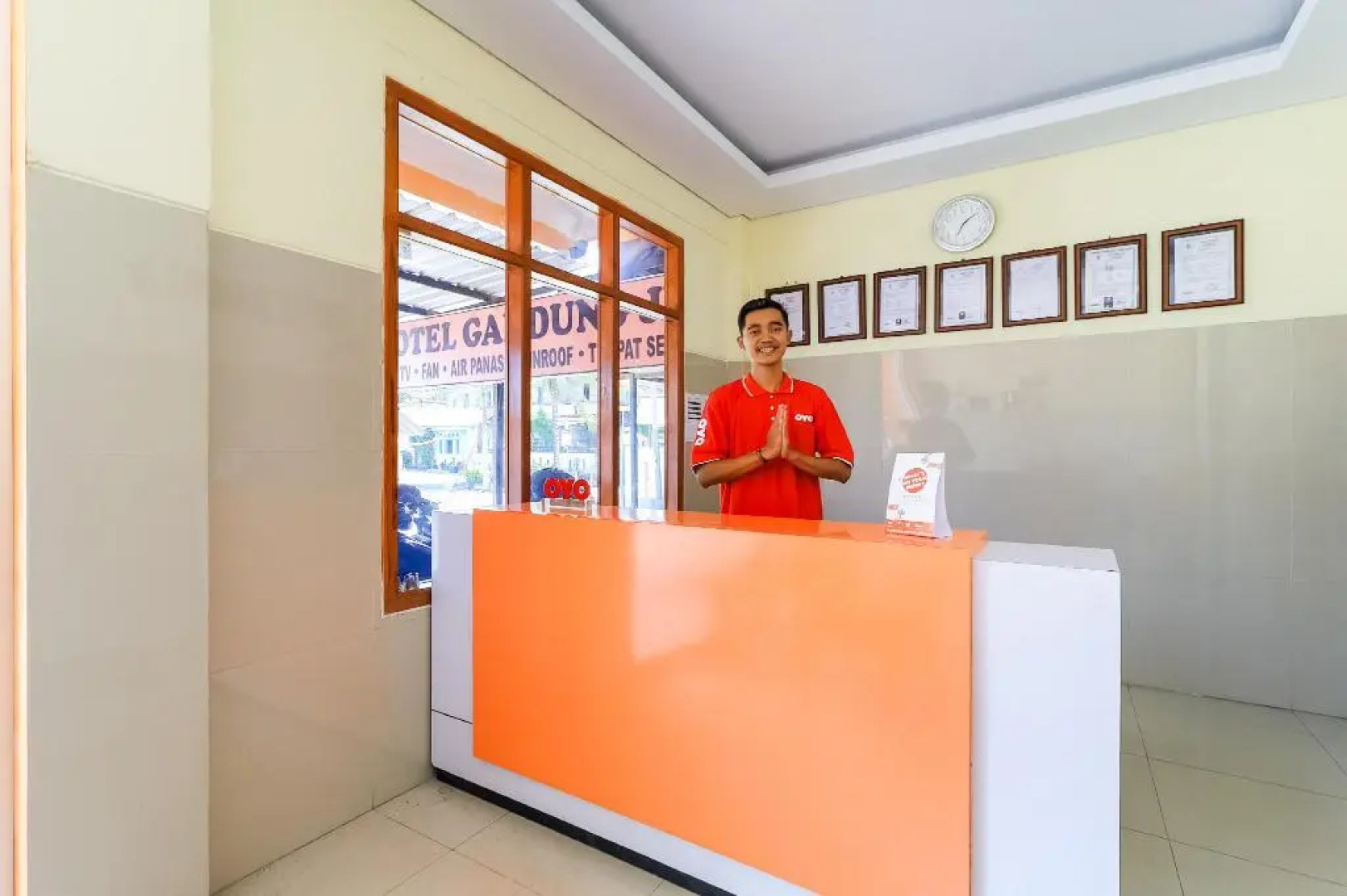 OYO 90034 Hotel Gandung Yunior