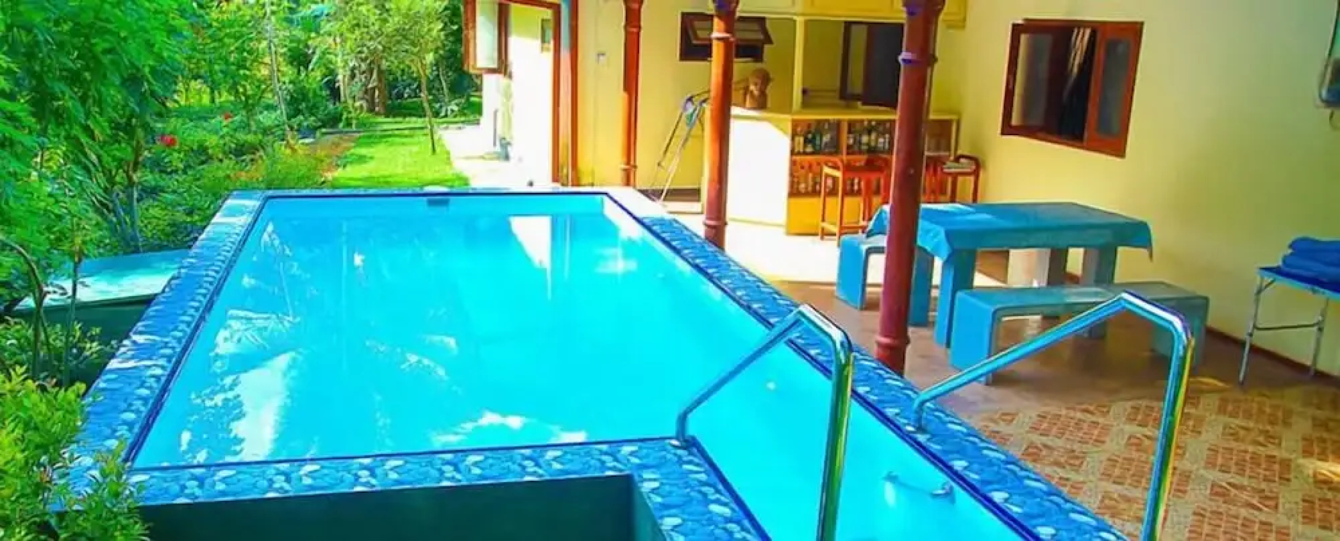 Graten Tea Garden Holiday Bungalow
