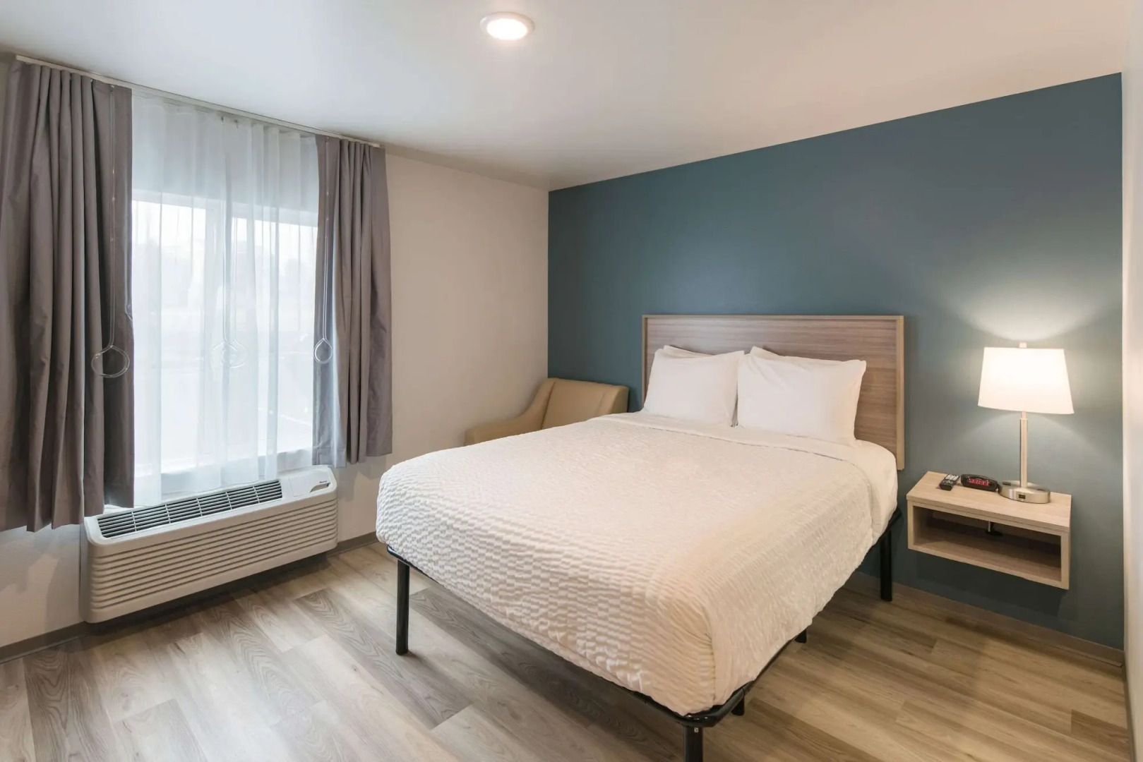 WoodSpring Suites Tri-Cities - Richland