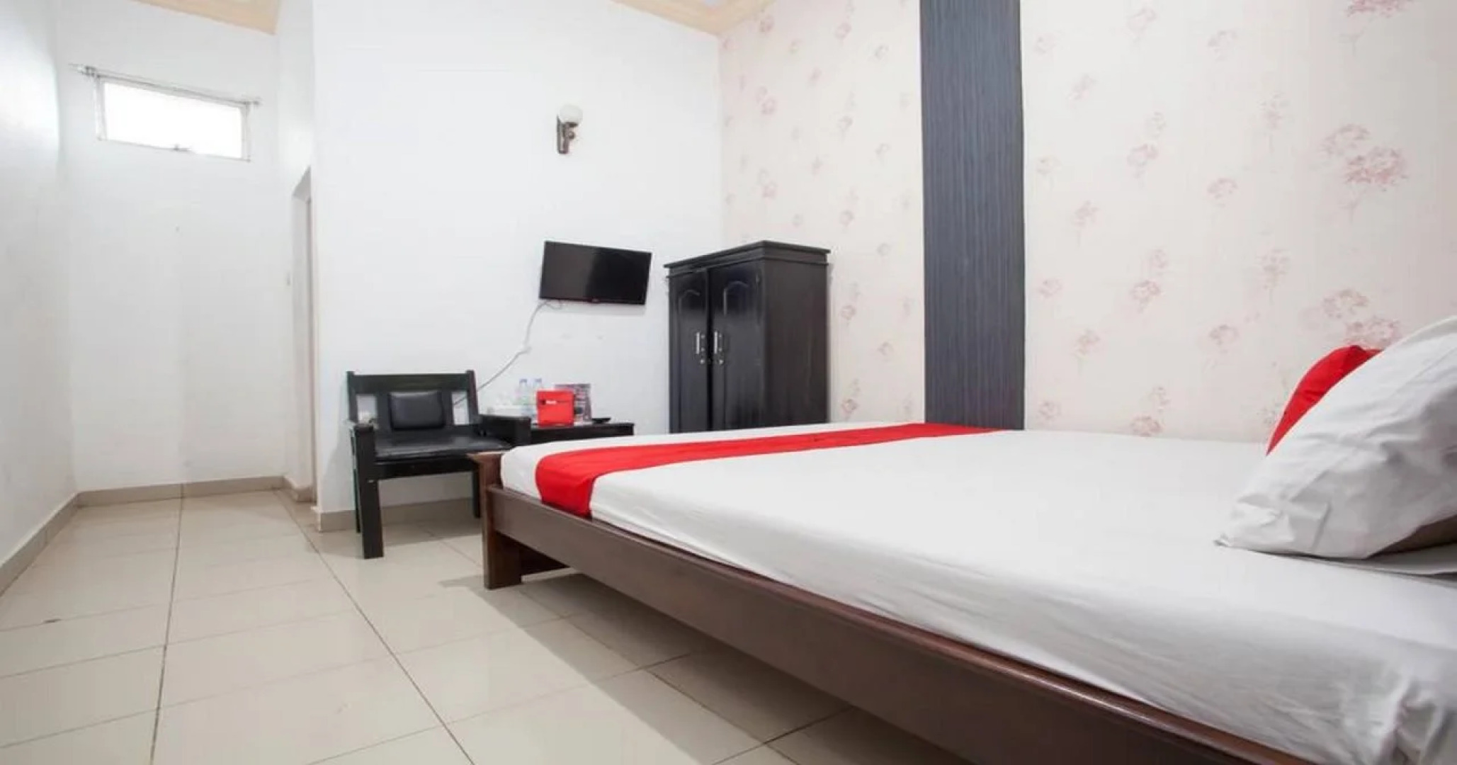 Hotel Santana Syariah by Reddoorz