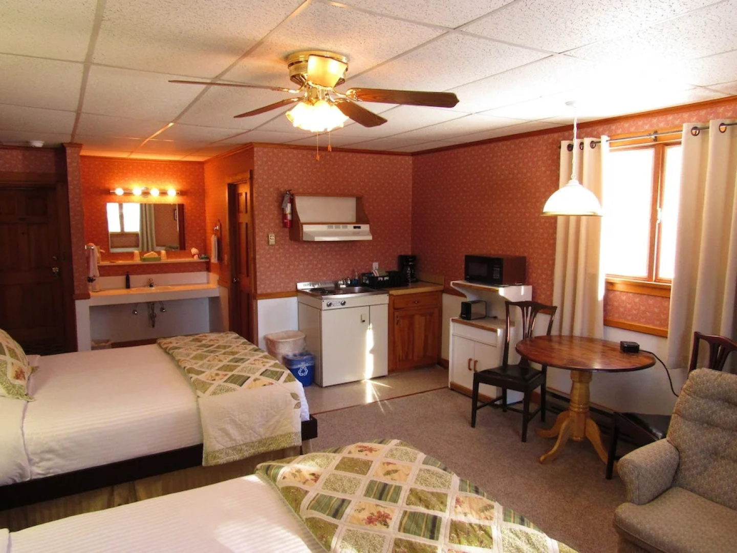 Carlson's Lodge