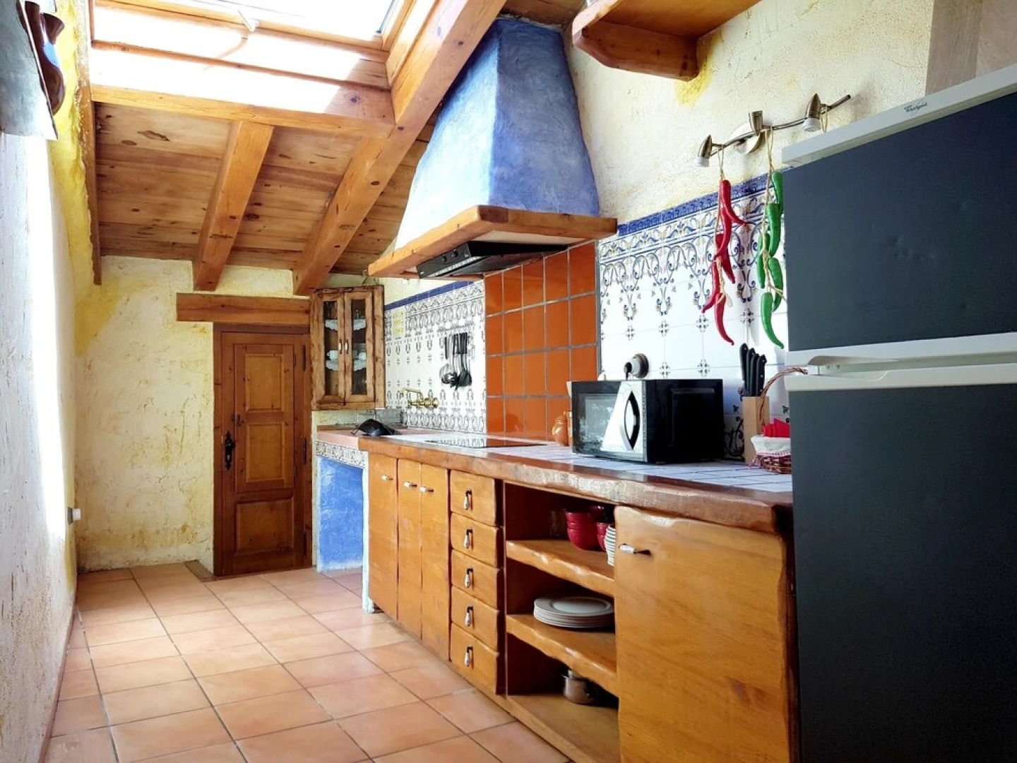 House With 2 Bedrooms in Corachar, With Wonderful Mountain View, Balcony and Wifi Near the Beach