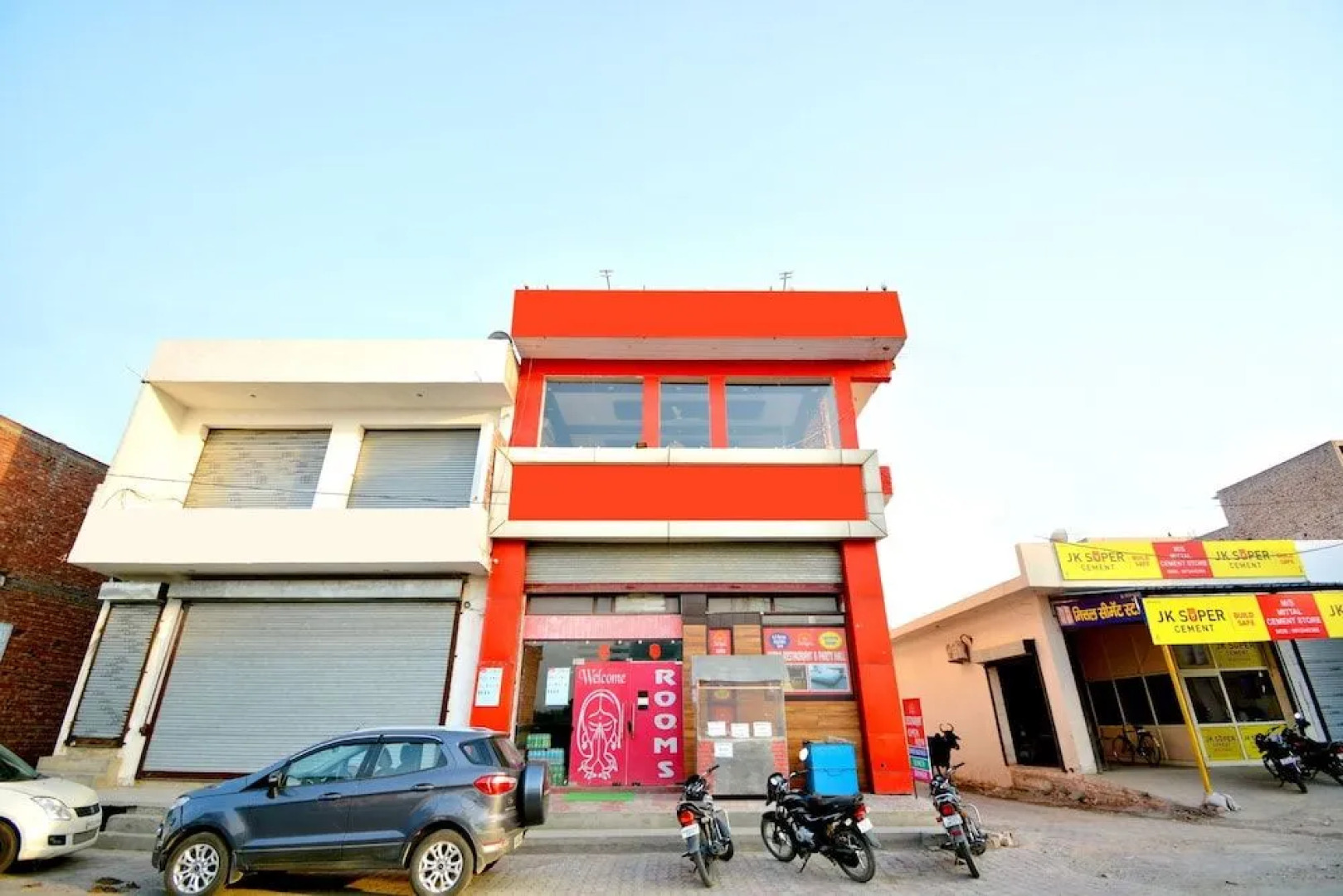 Oyo 42945 Surya Hotel