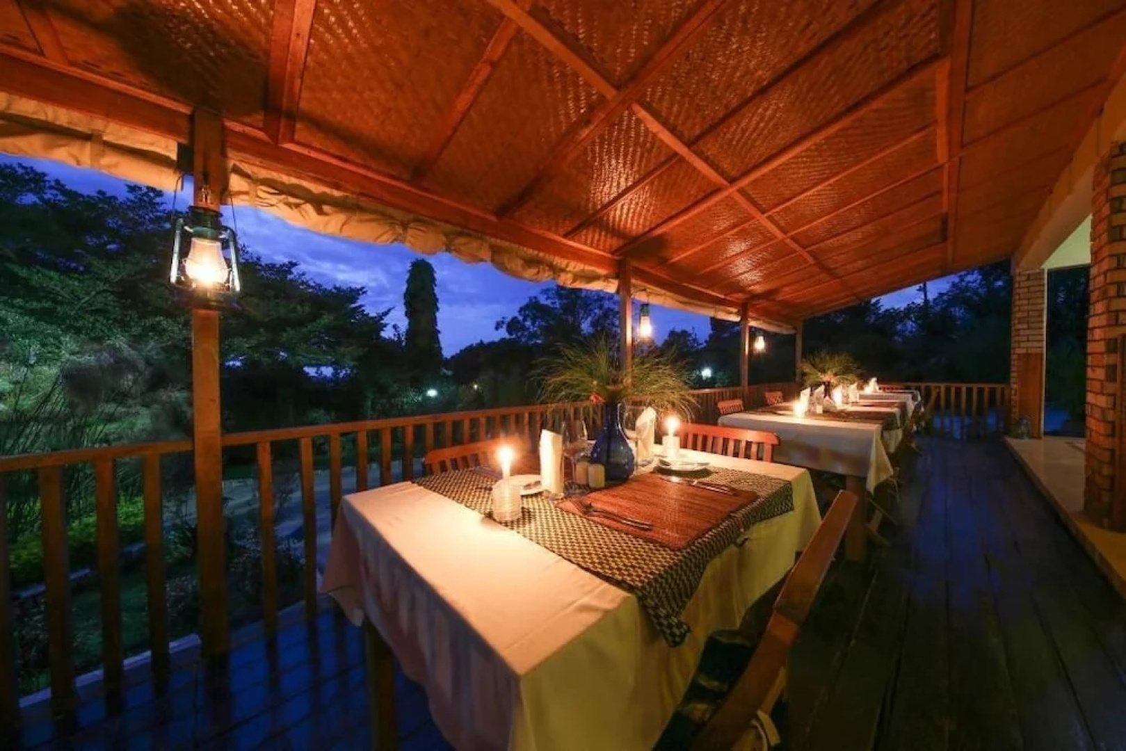 Papyrus Guest House