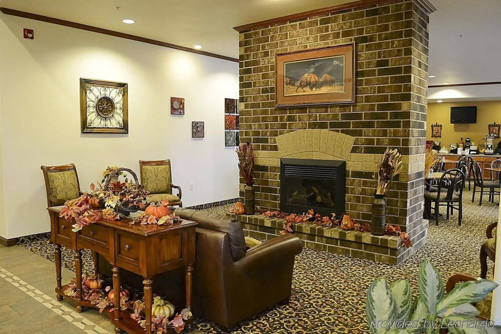 Expressway Suites Fargo