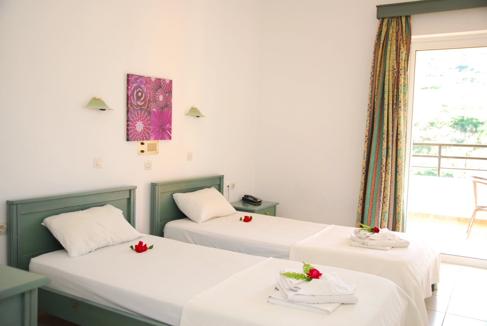 Elpis Studios & Apartments