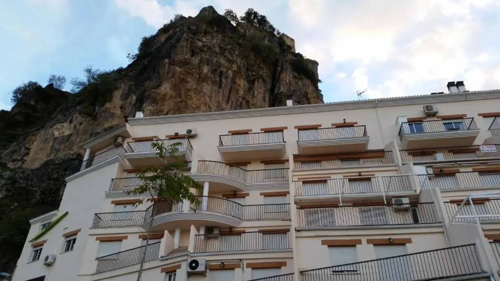 Apartamentos Fuente La Raja