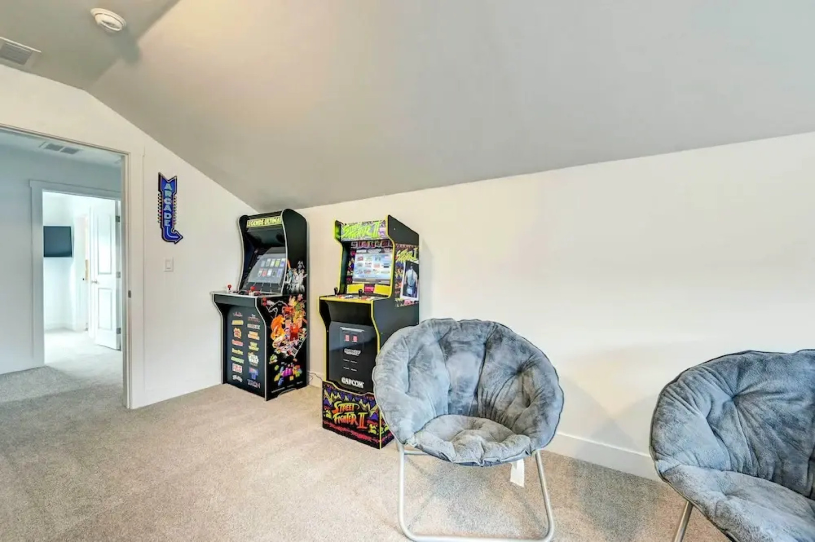 12 Mi to Dtwn Flagstaff: Spacious Bellemont Home!