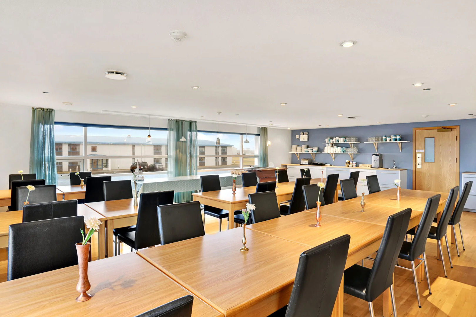 Eldey Airport Hotel