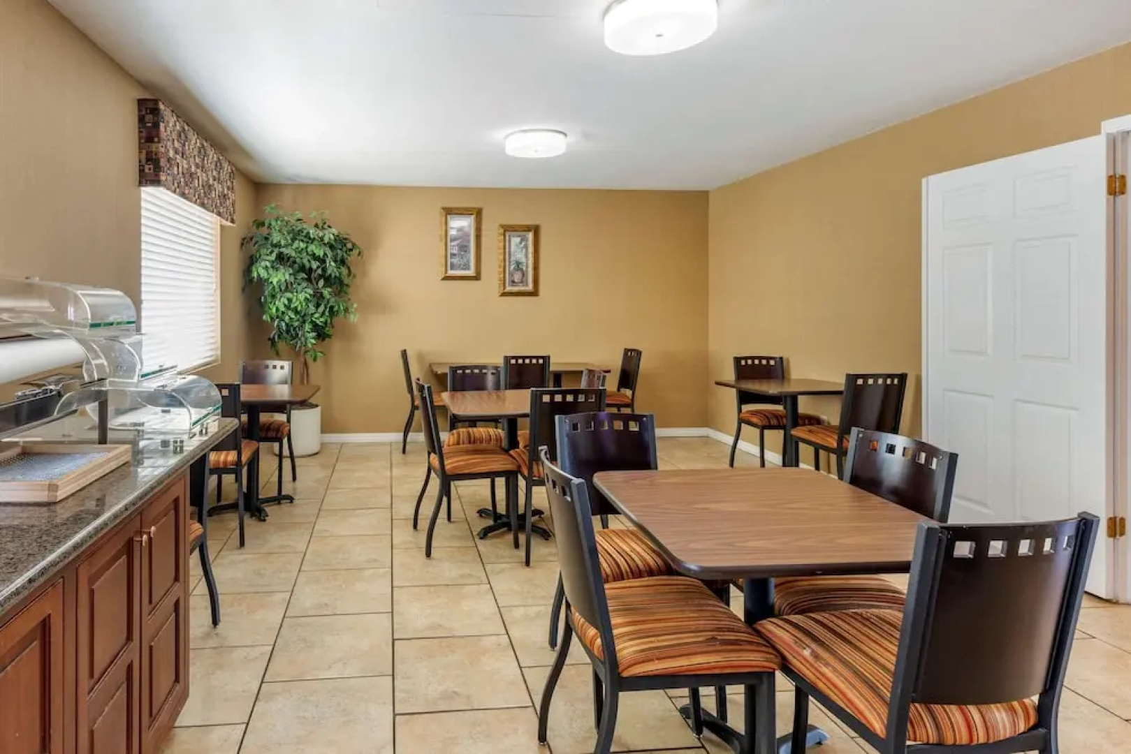 Quality Inn Russellville Area