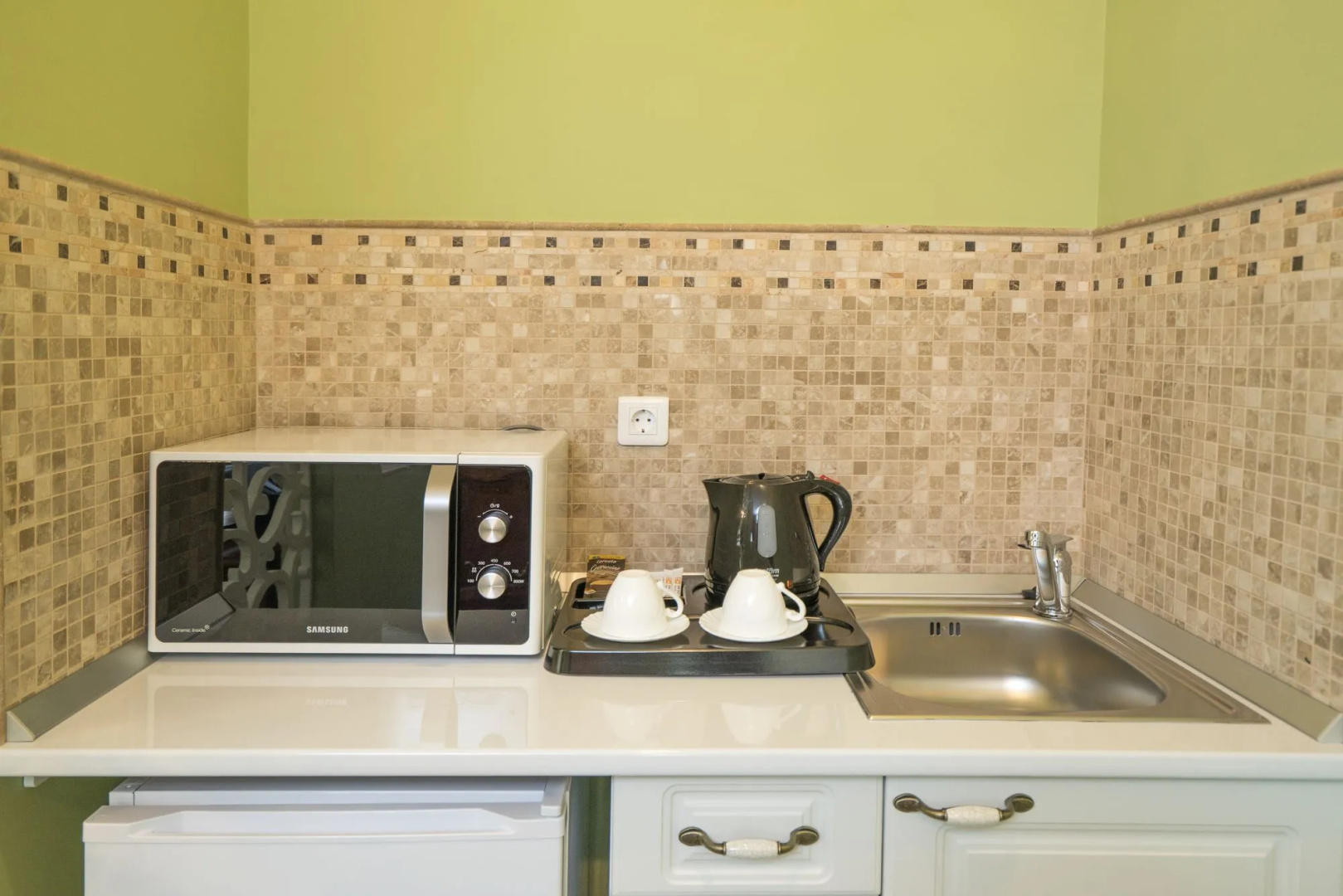 Studio One Accommodation Suites