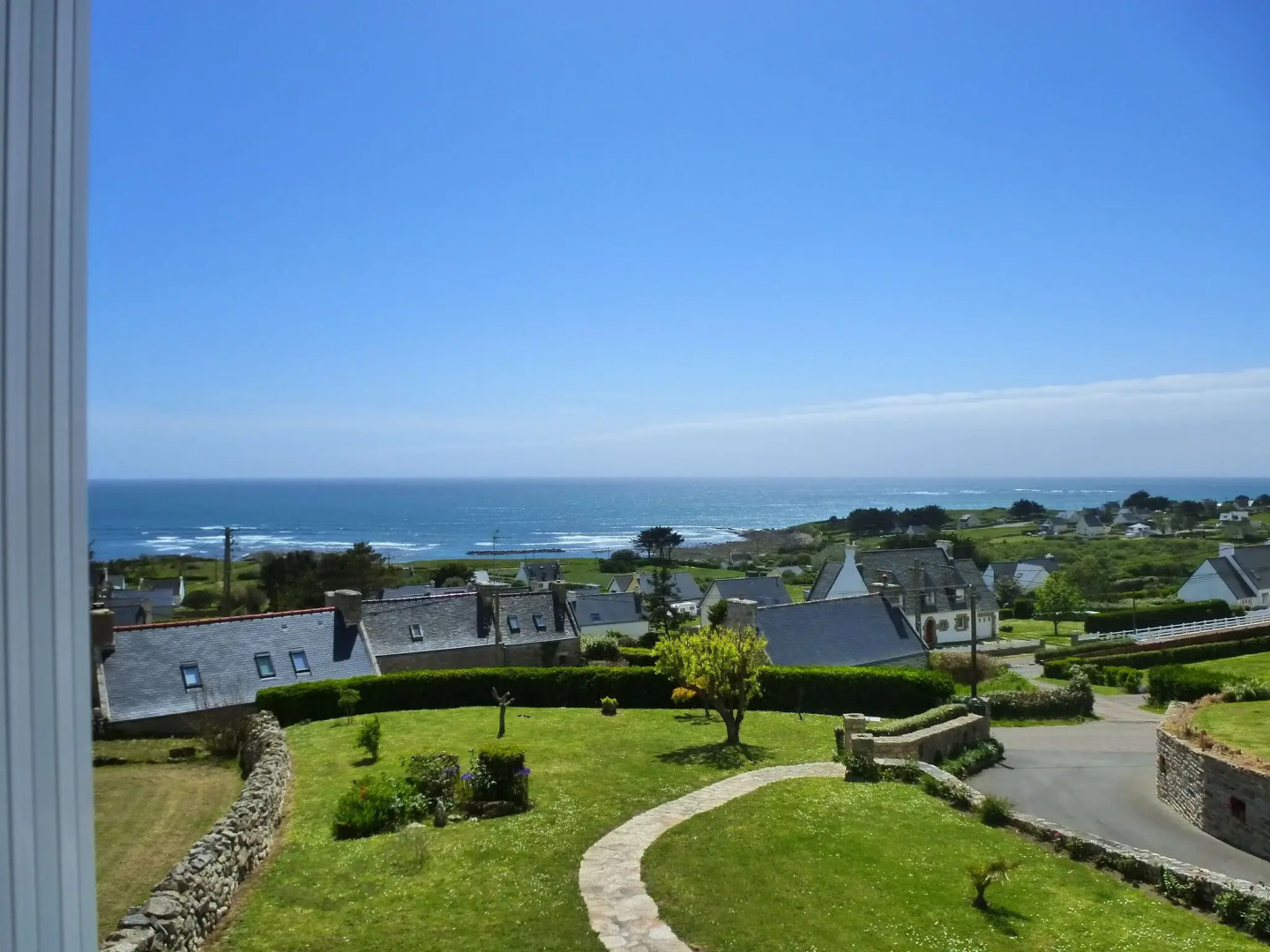 Holiday Home in Plouhinec With Sea Views