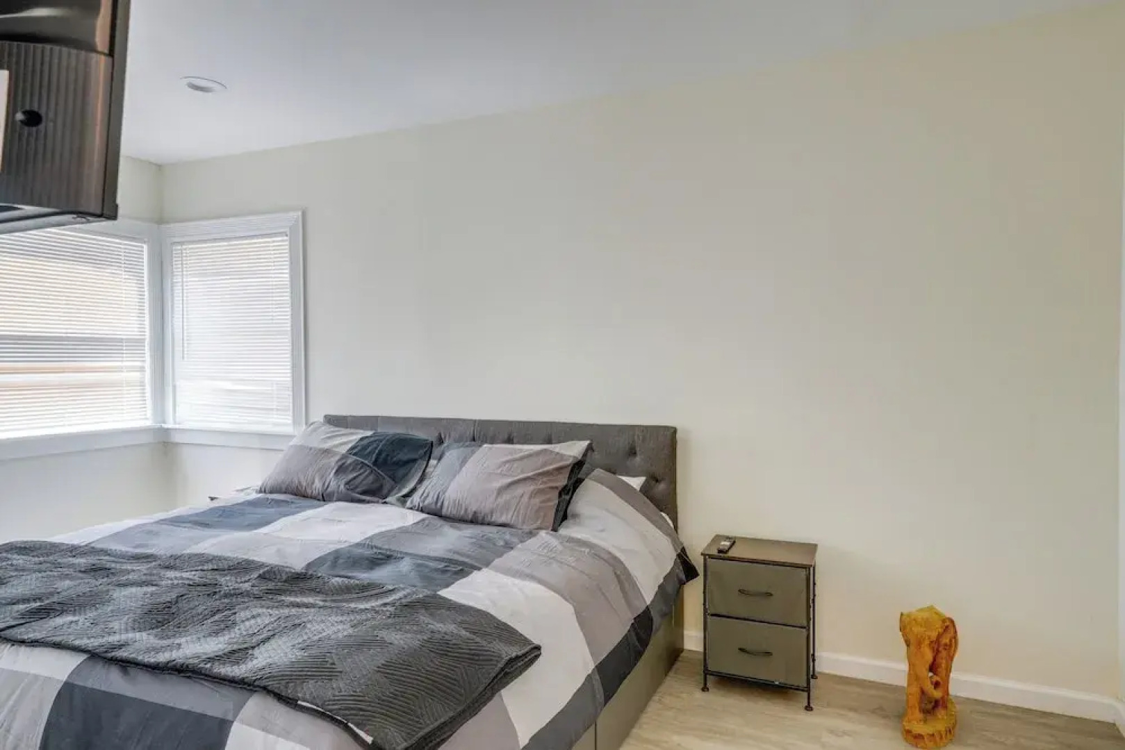 Walk to Dtwn Tehachapi: Updated Getaway w/ Yard!