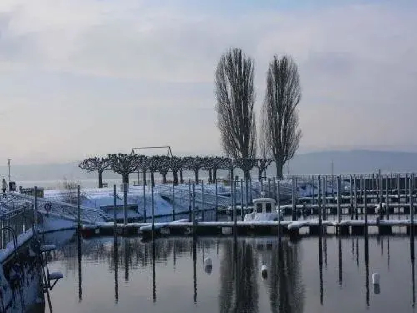 Gastehaus Zur Seepromenade