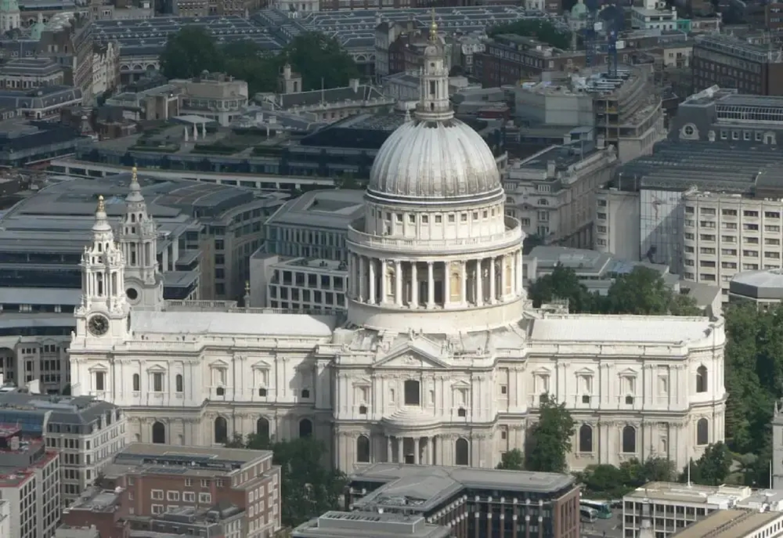 JOIVY Splendid 1 Bedroom Flat near St. Paul's Cathedral