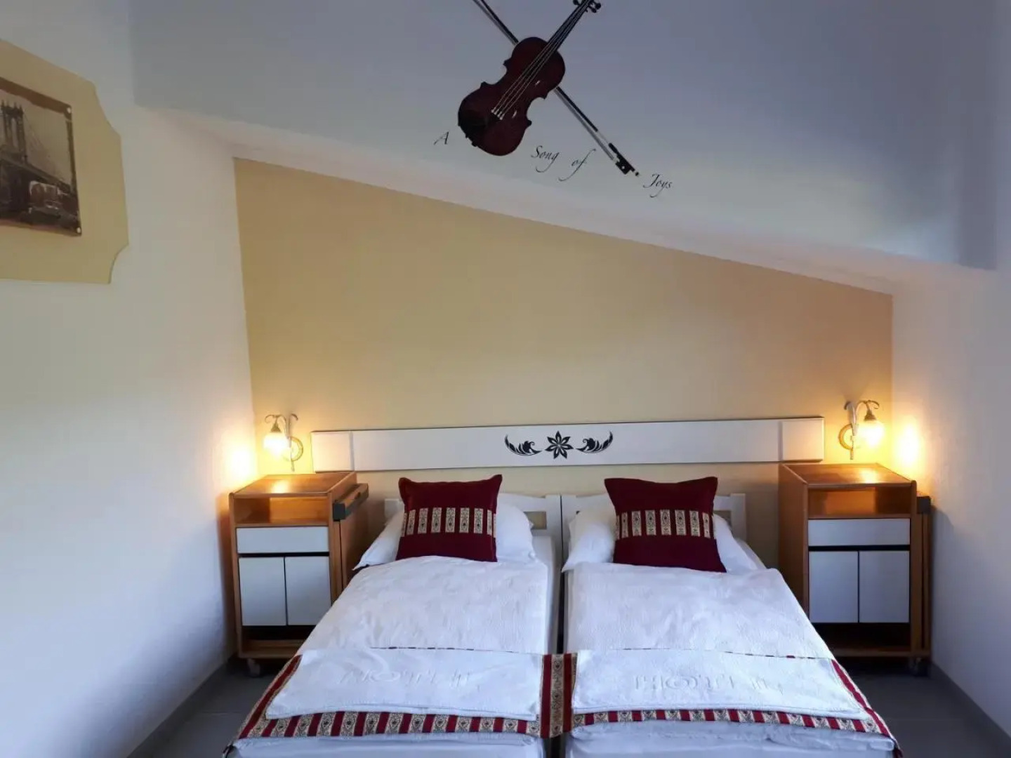 Rooms and Apartments Neron