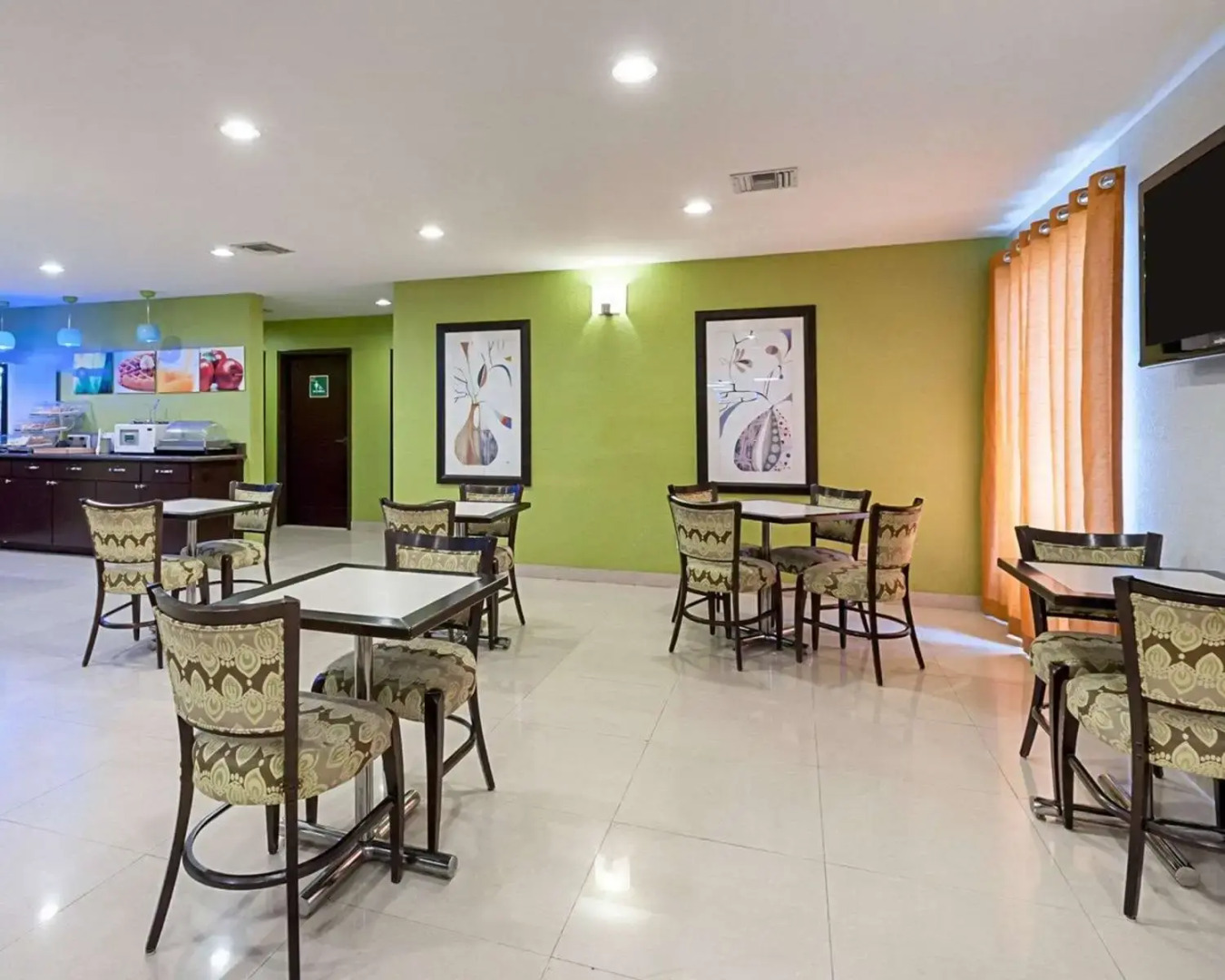 Quality Suites Sulphur