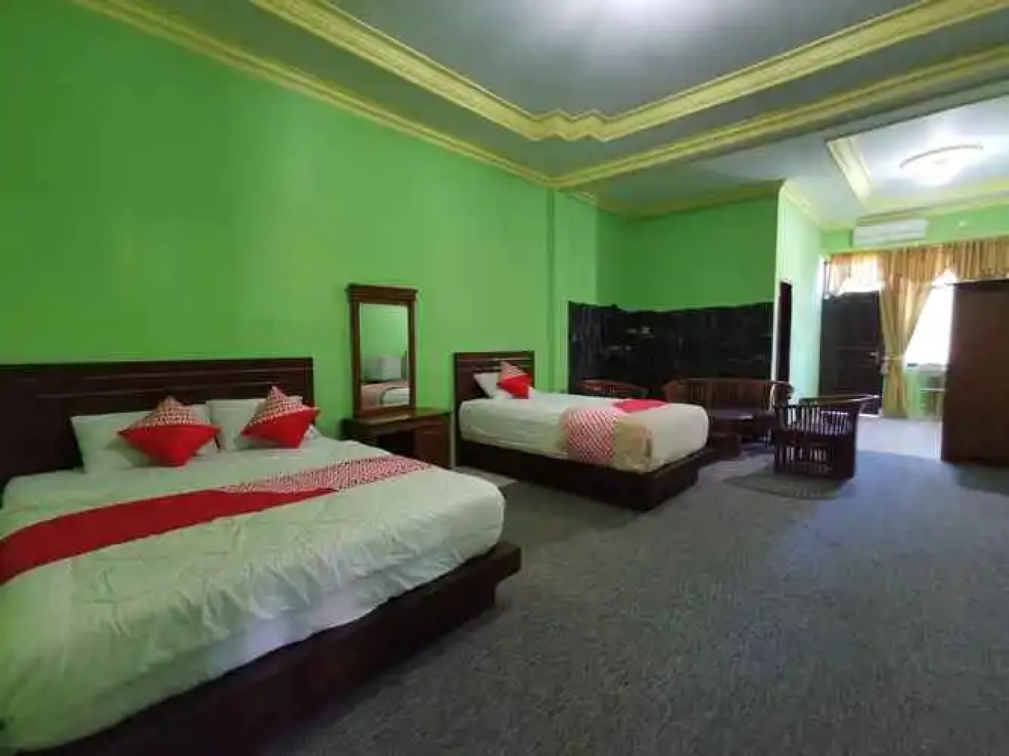 OYO 3692 Hotel Akbar