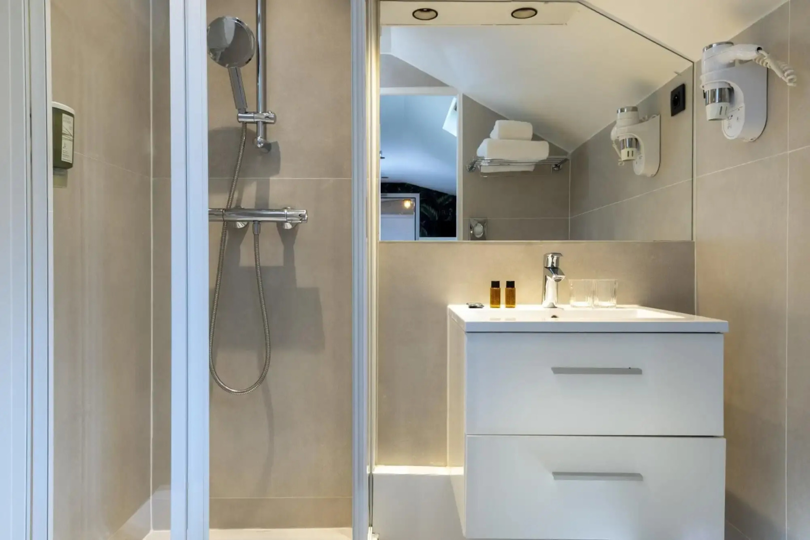 Hotel Brady – Gare de l’Est