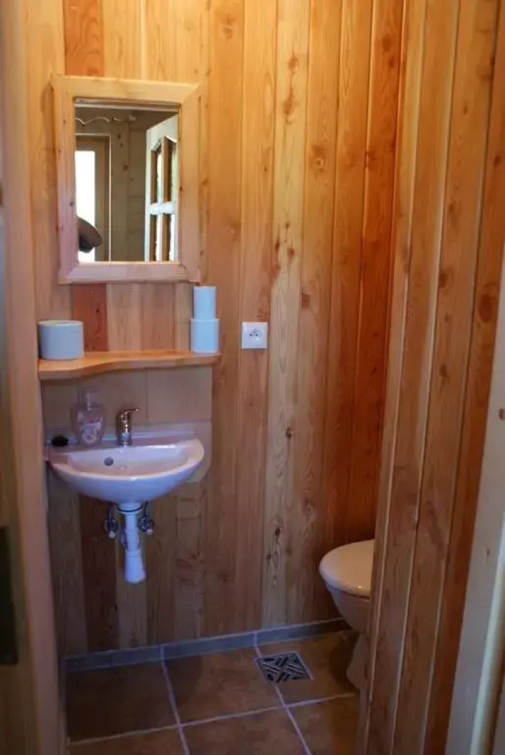 Ostoja Karlików - Domki do Wynajęcia