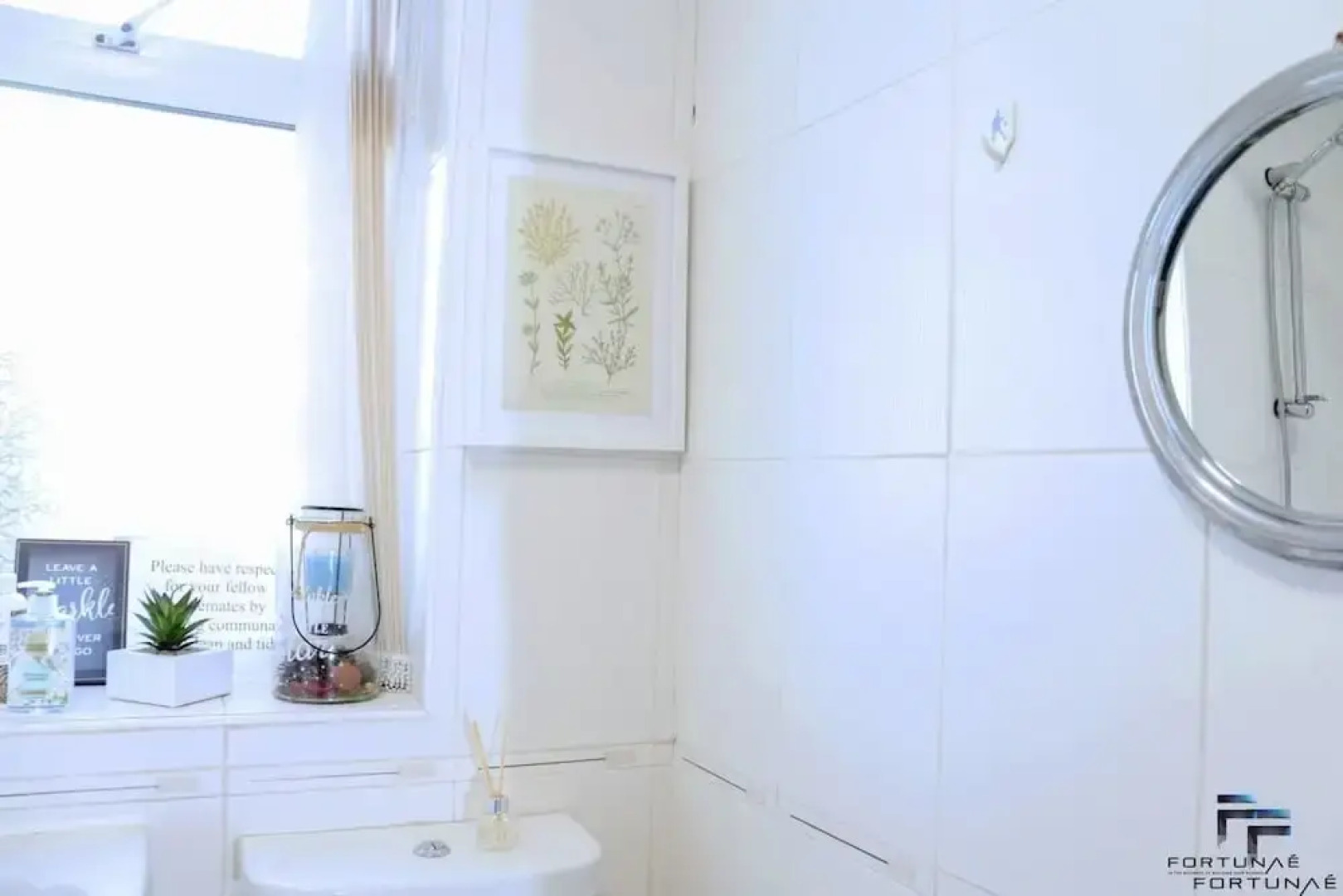 Beautiful 5-bed House Roker Beach