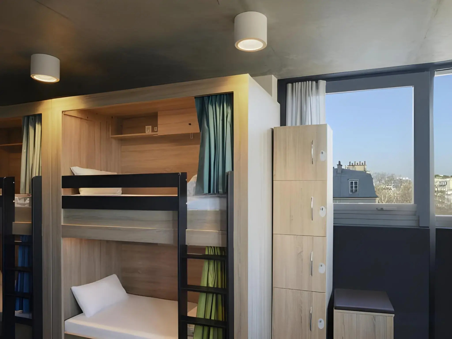 The People Paris Marais