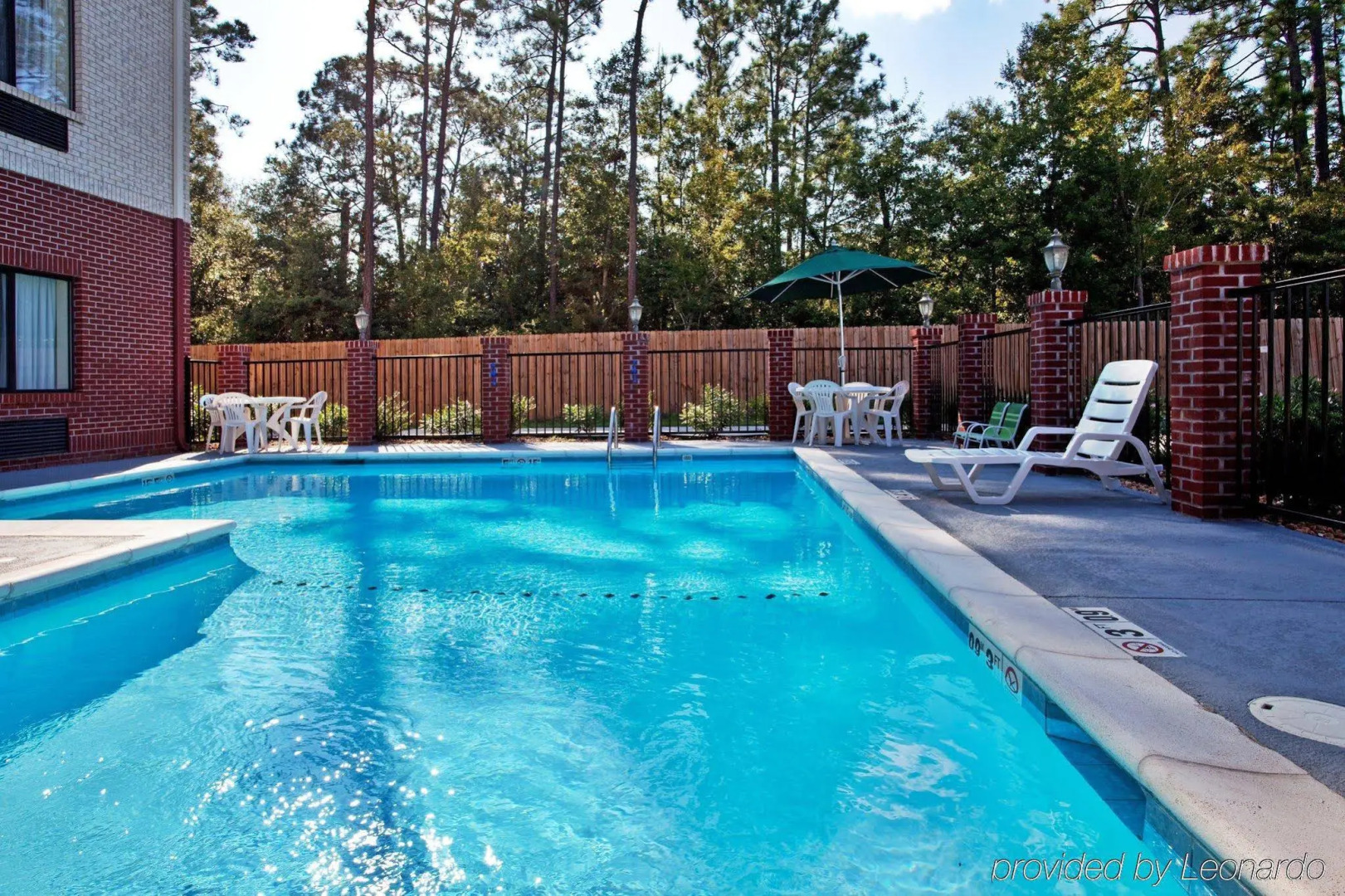 Holiday Inn Express & Suites Ocean Springs by IHG