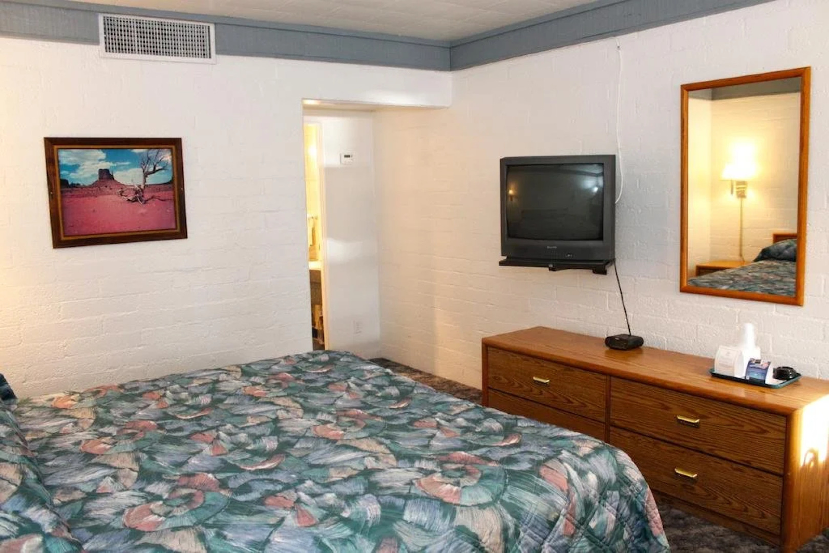 Lake Mohave Marina & Lodge