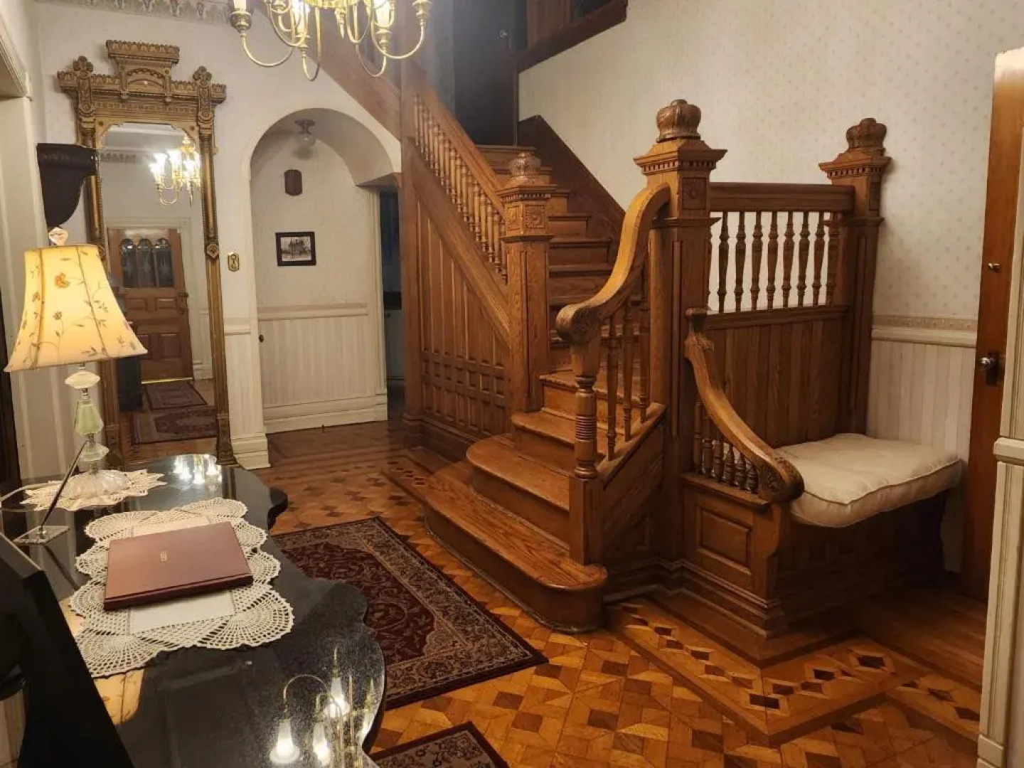 Downen House Bed & Breakfast