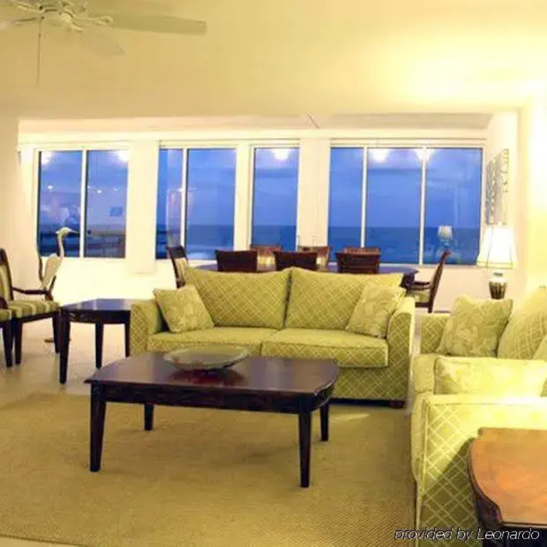 Turtle Reef Club