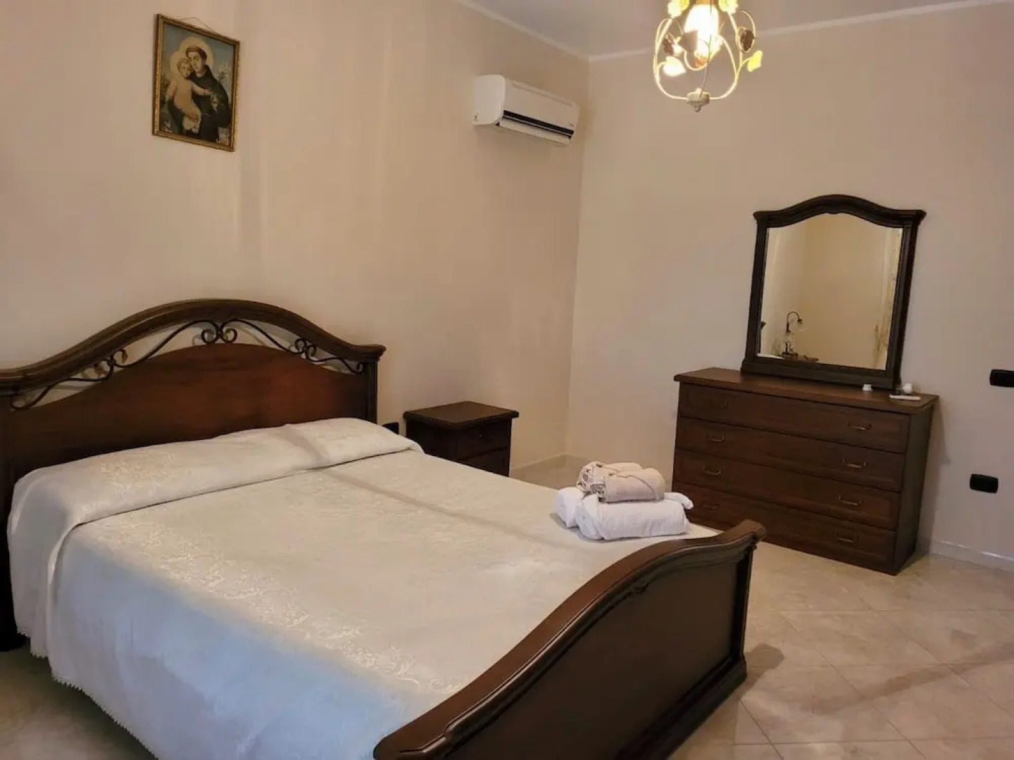 Immaculate 4-bed House in Cassino Villa Aurora