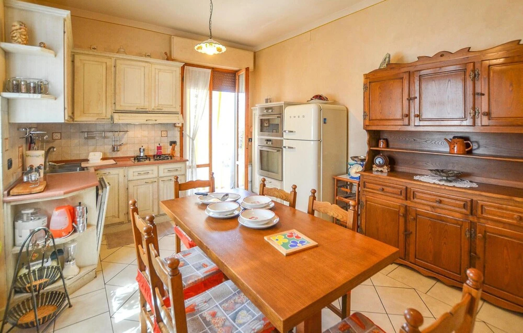 Stunning Apartment in Monte San Savino With 3 Bedrooms, Wifi and Outdoor Swimming Pool