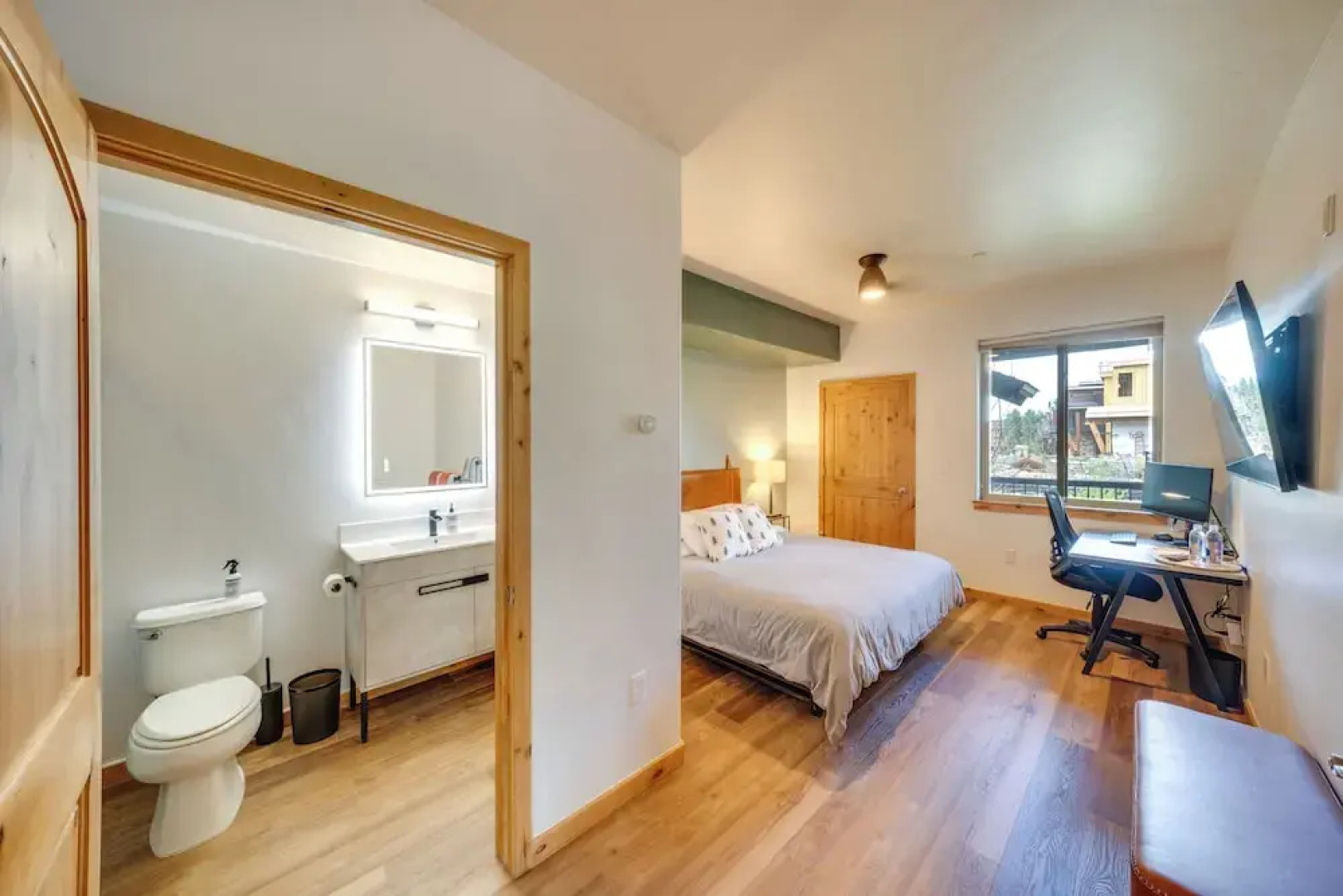 Four-season Winter Park Condo w/ Pool Access!