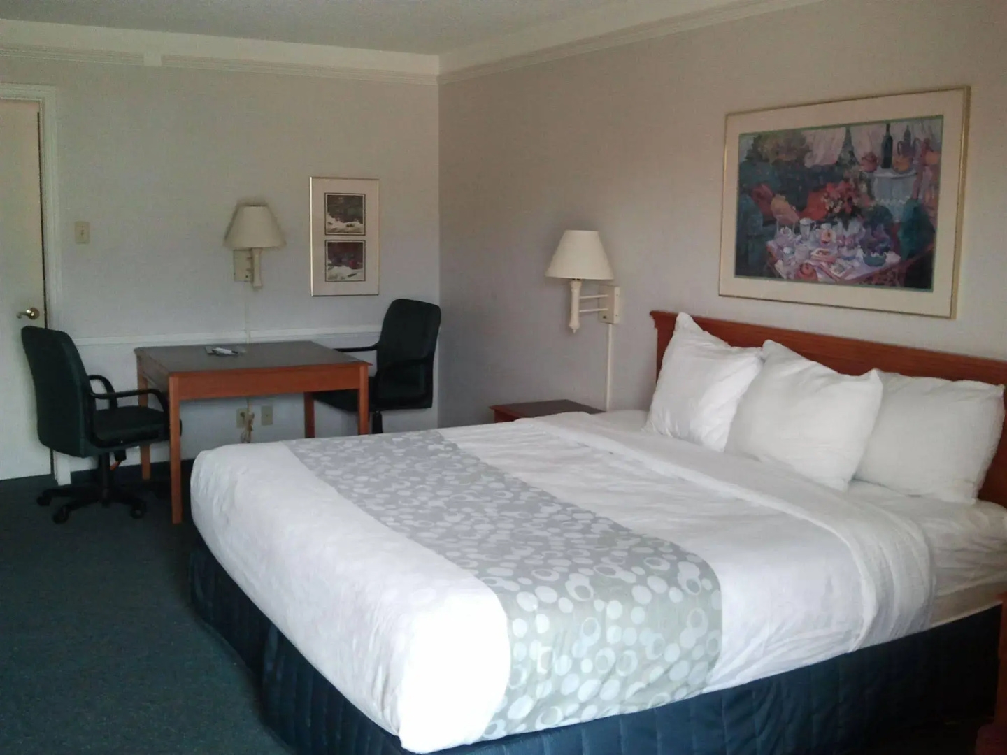Baymont by Wyndham Tulsa Broken Arrow