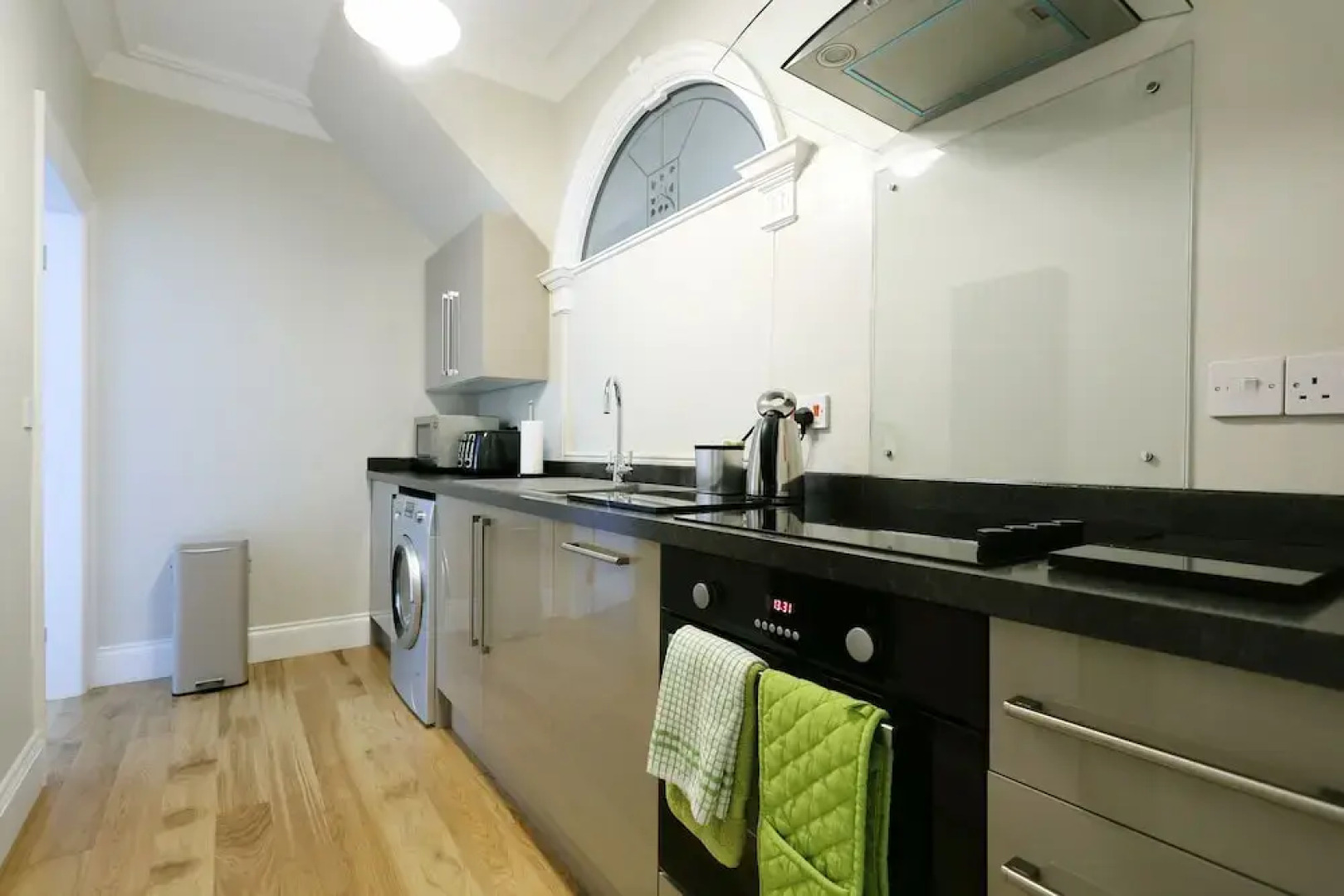 Arden House - Mackintosh Apartment