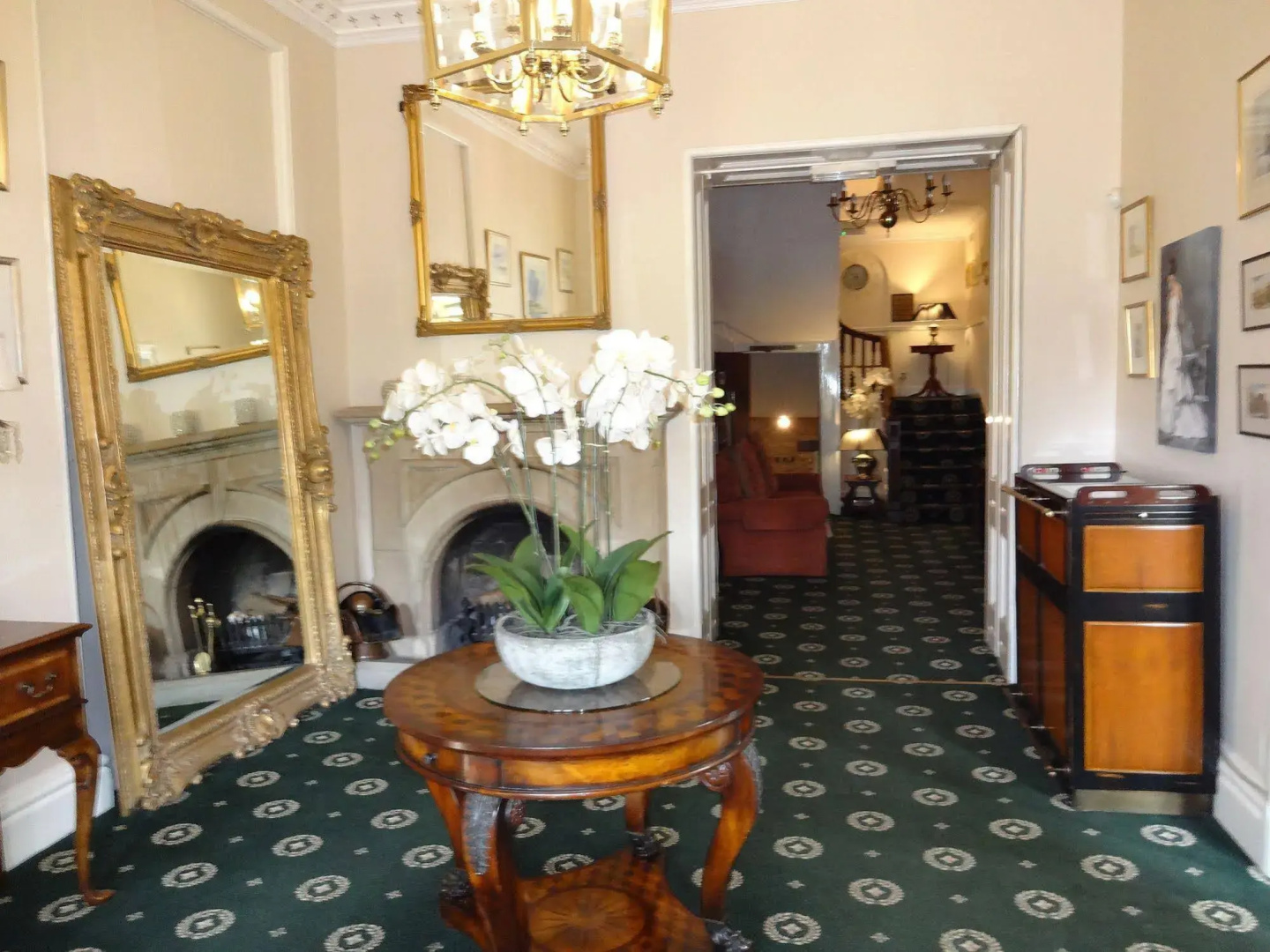 Wadenhoe House