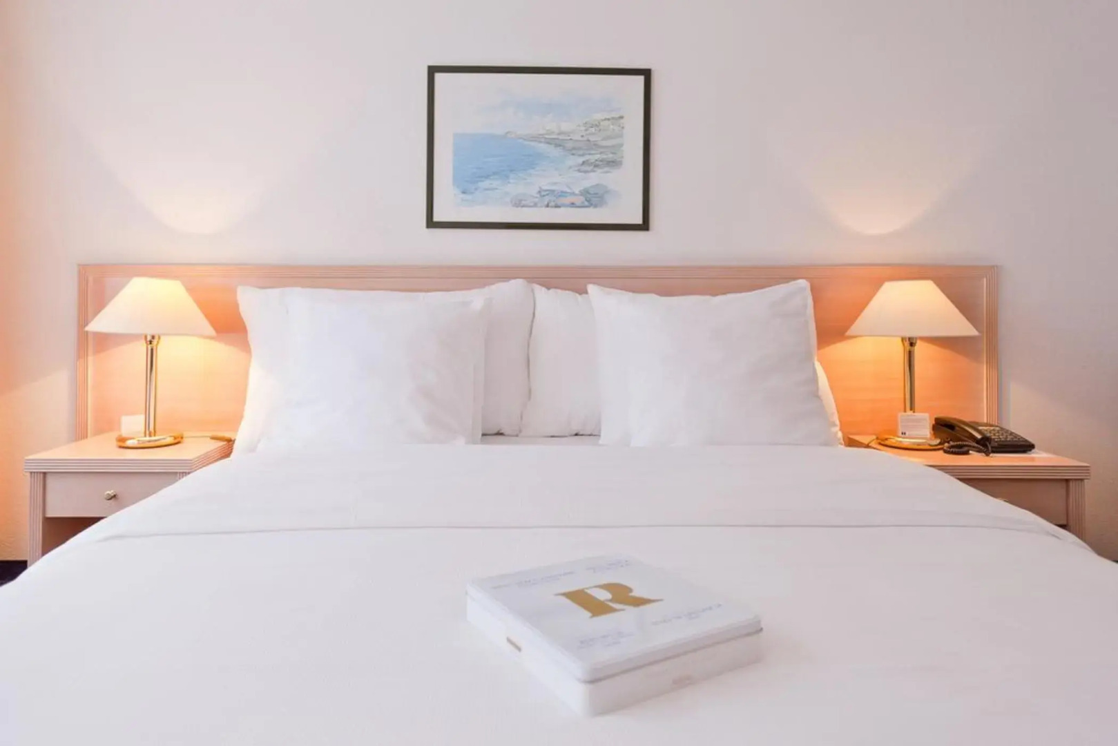 Отель Drake Longchamp Swiss Quality