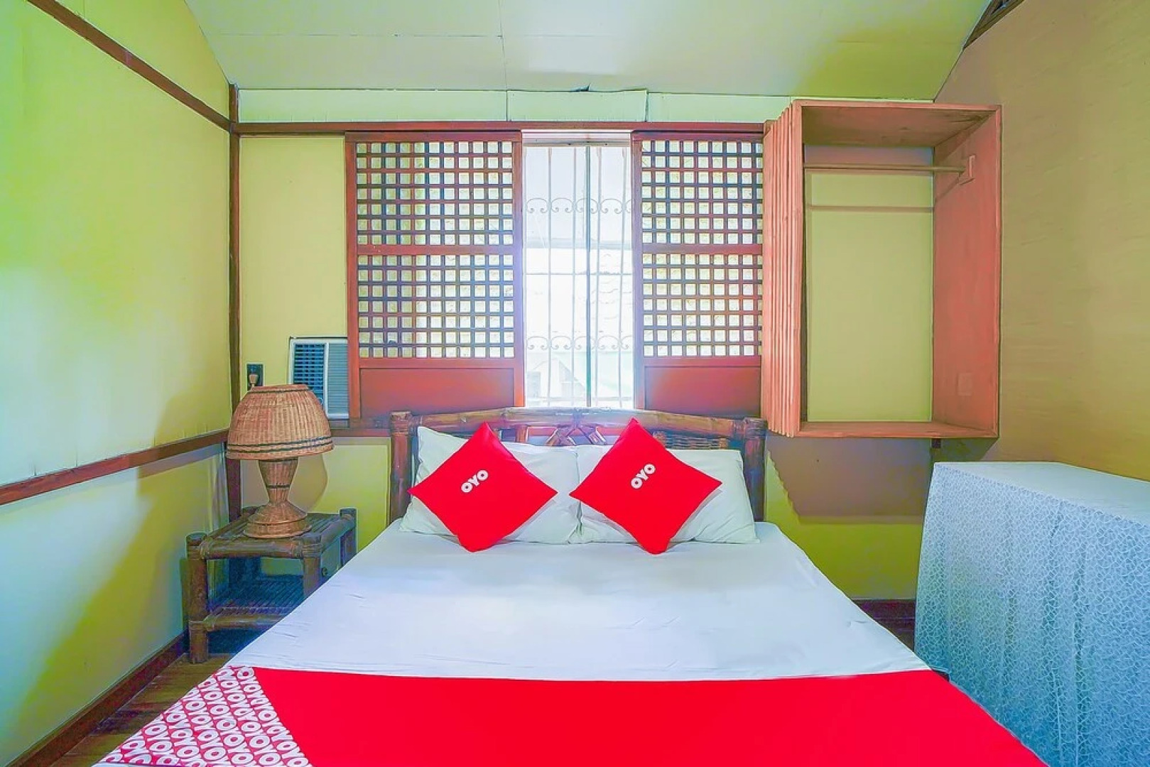 Star Cove Bed And Breakfast by OYO Rooms