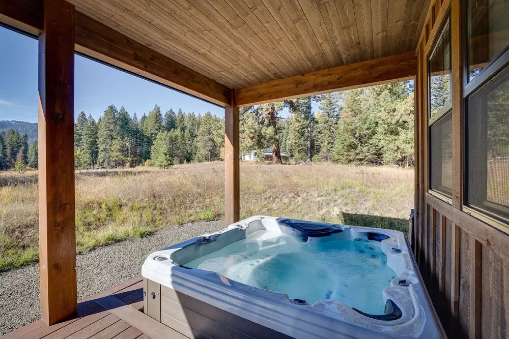 Cozy Cabin Nestled at the Base of Tamarack Resort!