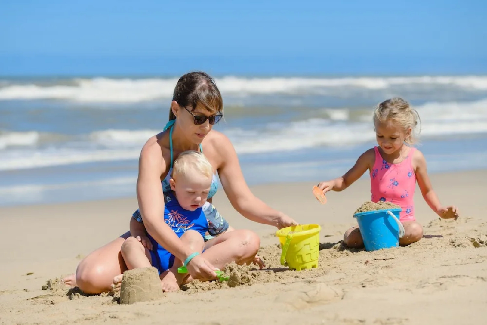 San Lameer Villa Rentals 10414/5