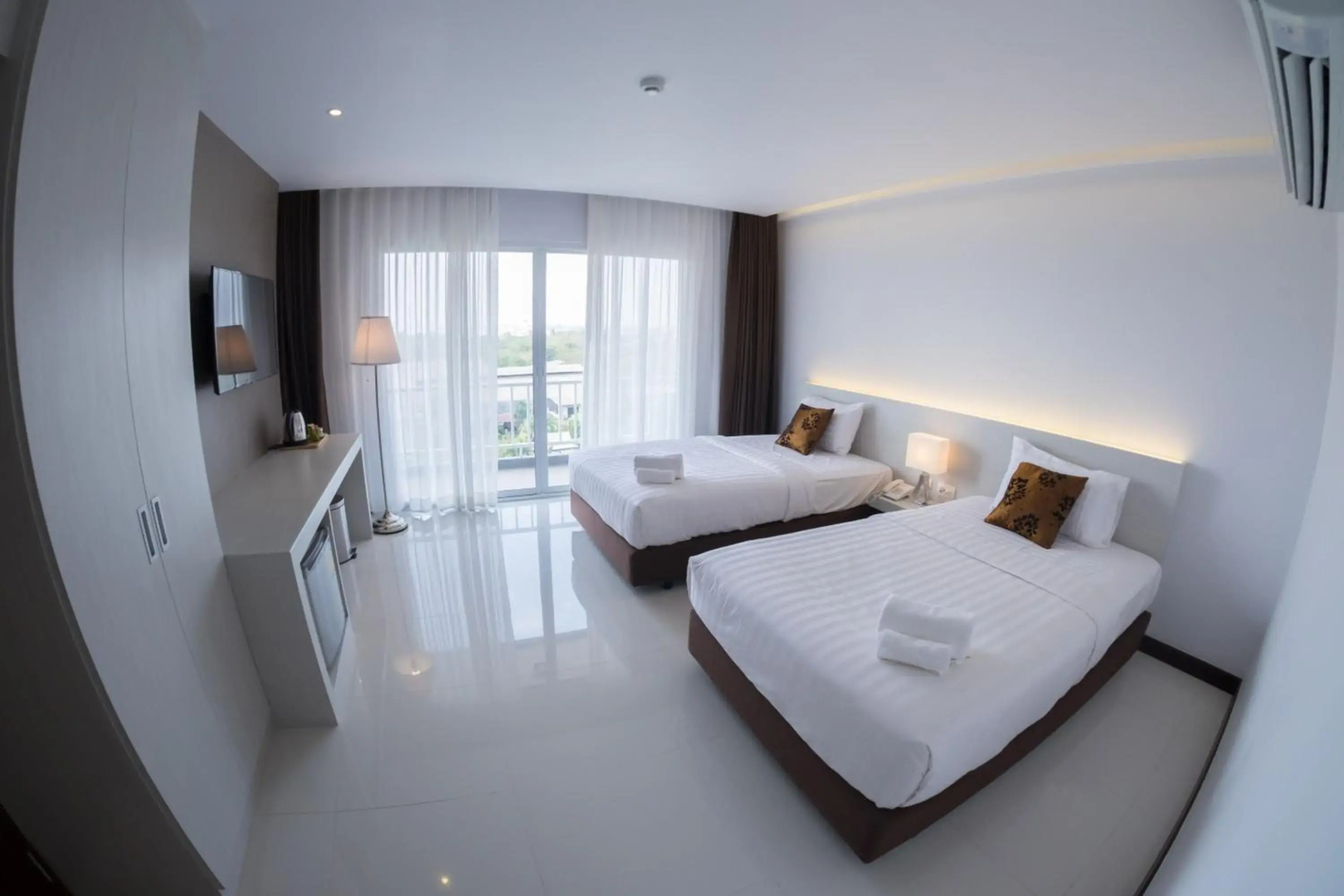 Chaisaeng Villa Hotel