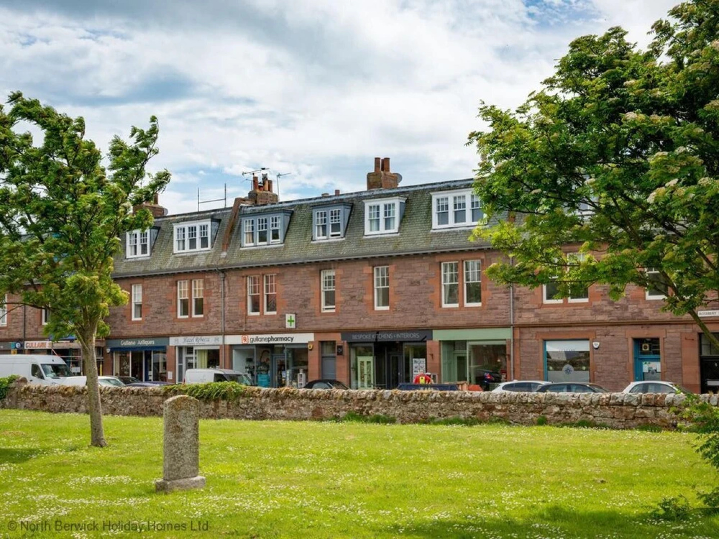 Rosebery Place in the Heart of Gullane