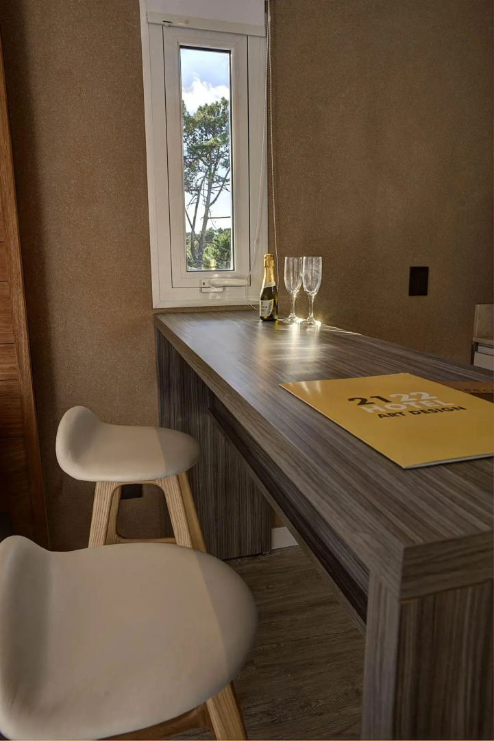 2122 Hotel Art Design