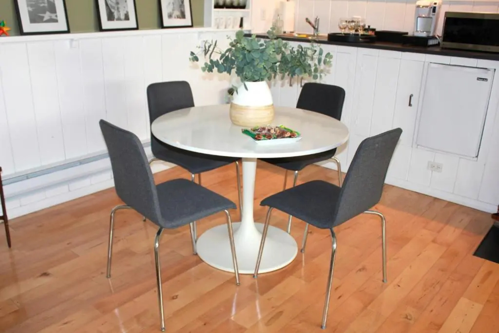 Private Guest Suite in West Los Angeles