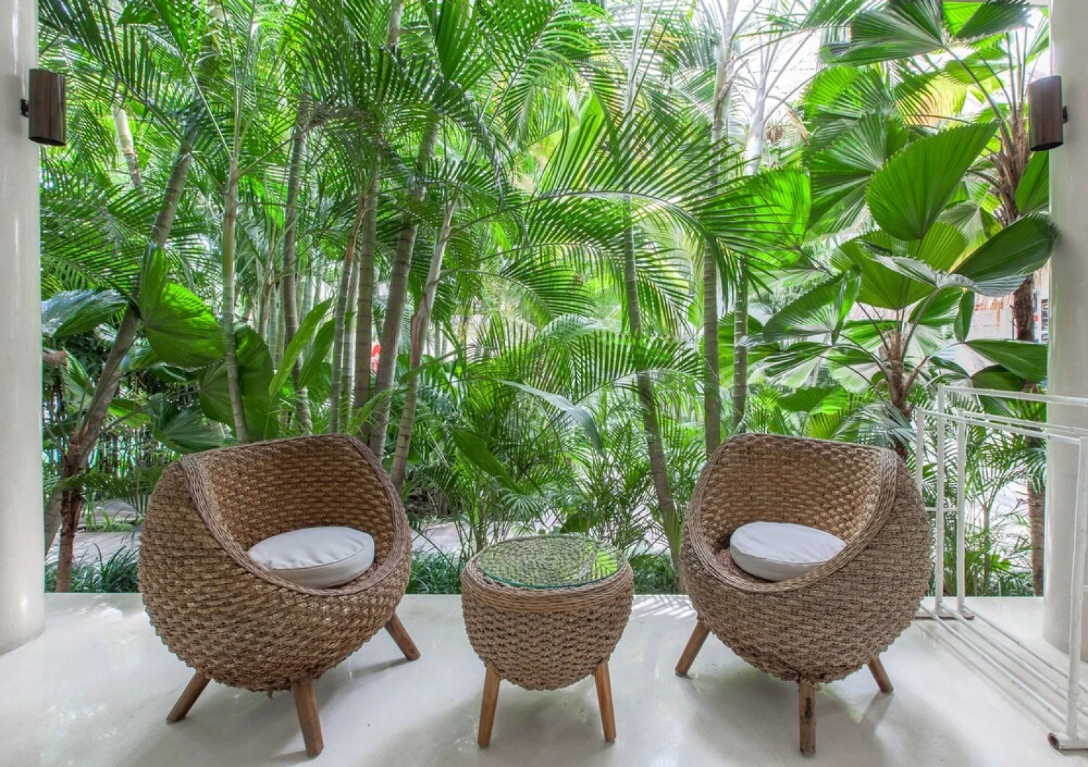 The Green Room Canggu - Hostel