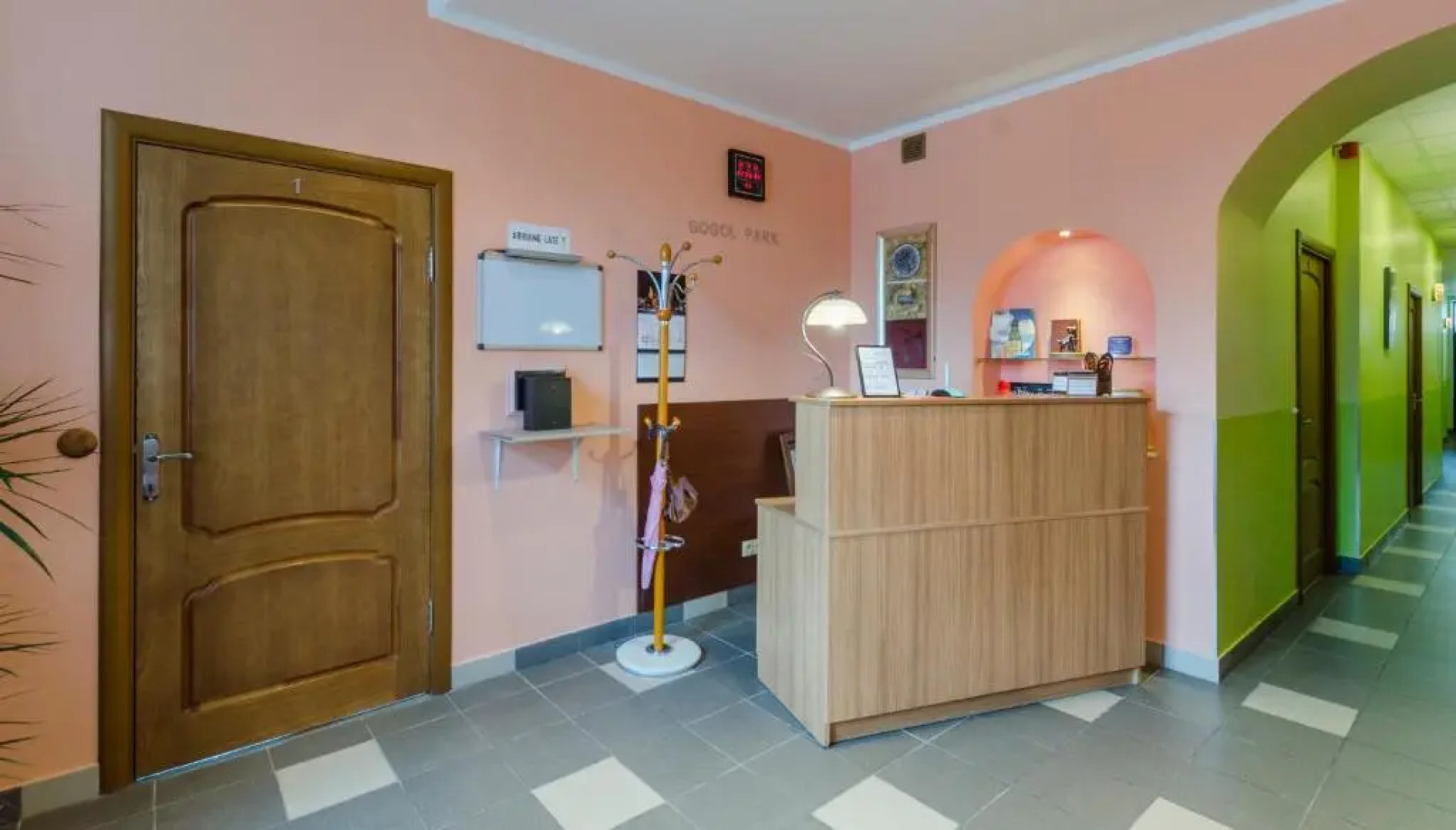 Gogol Park Hostel