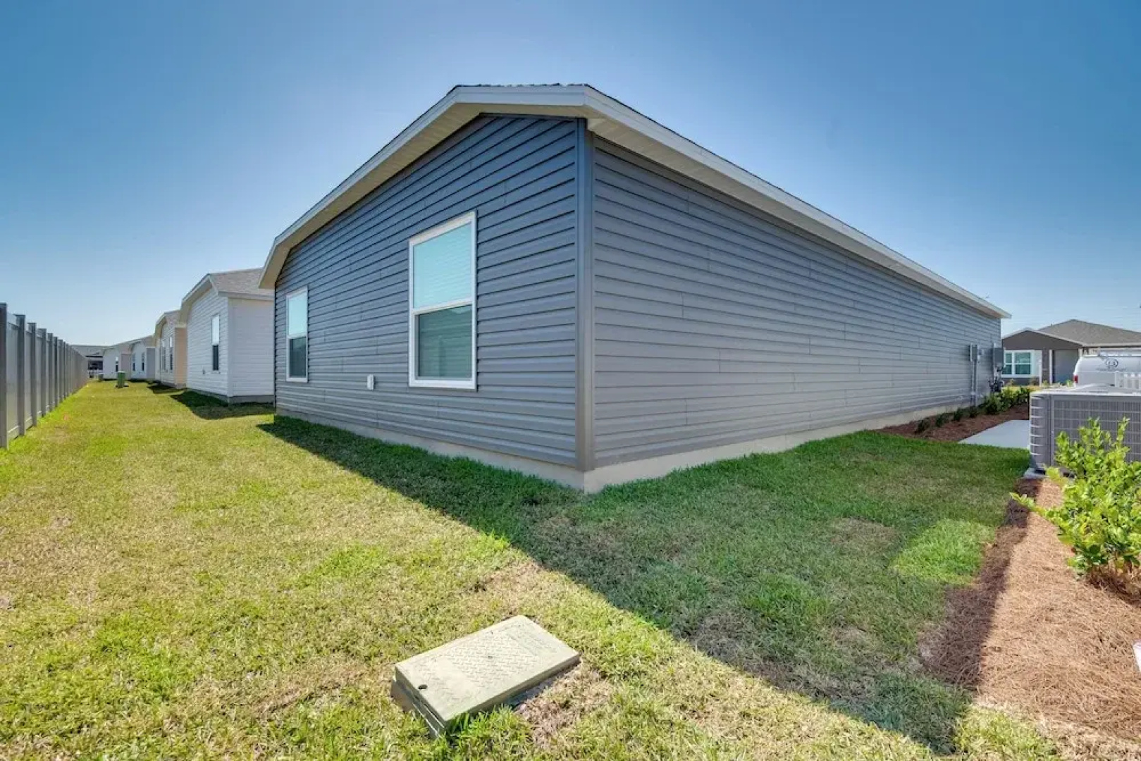 Home in The Villages Near Town Centers!