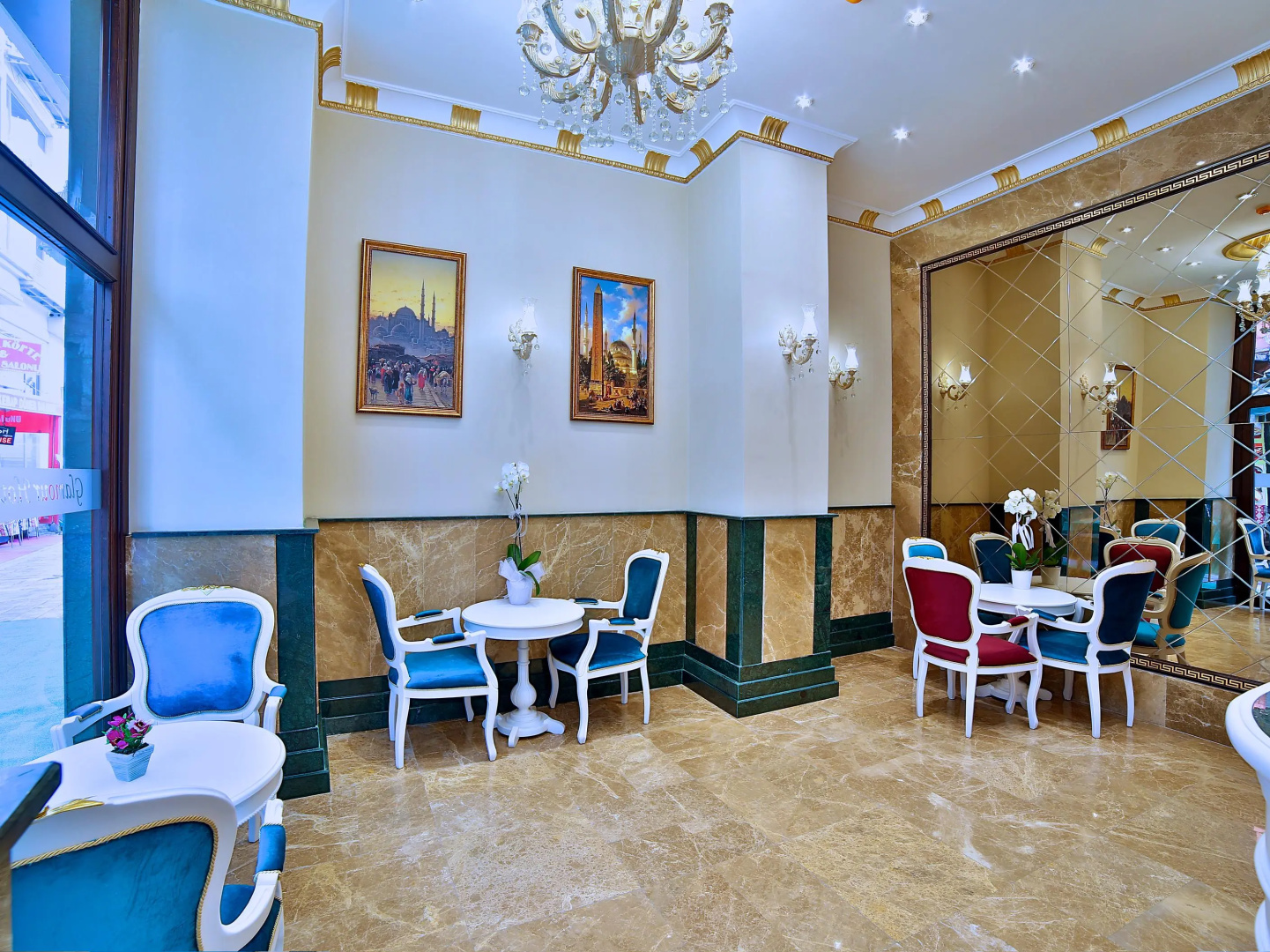 Glamour Hotel