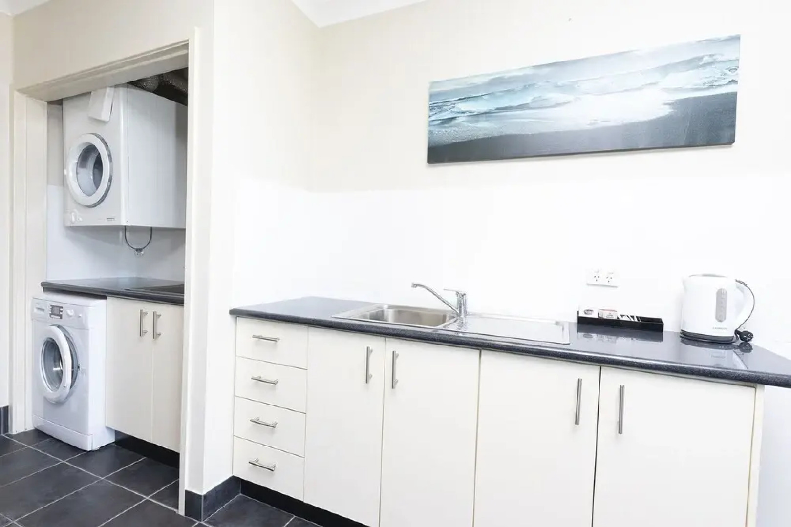 Seashells Beachfront Resort