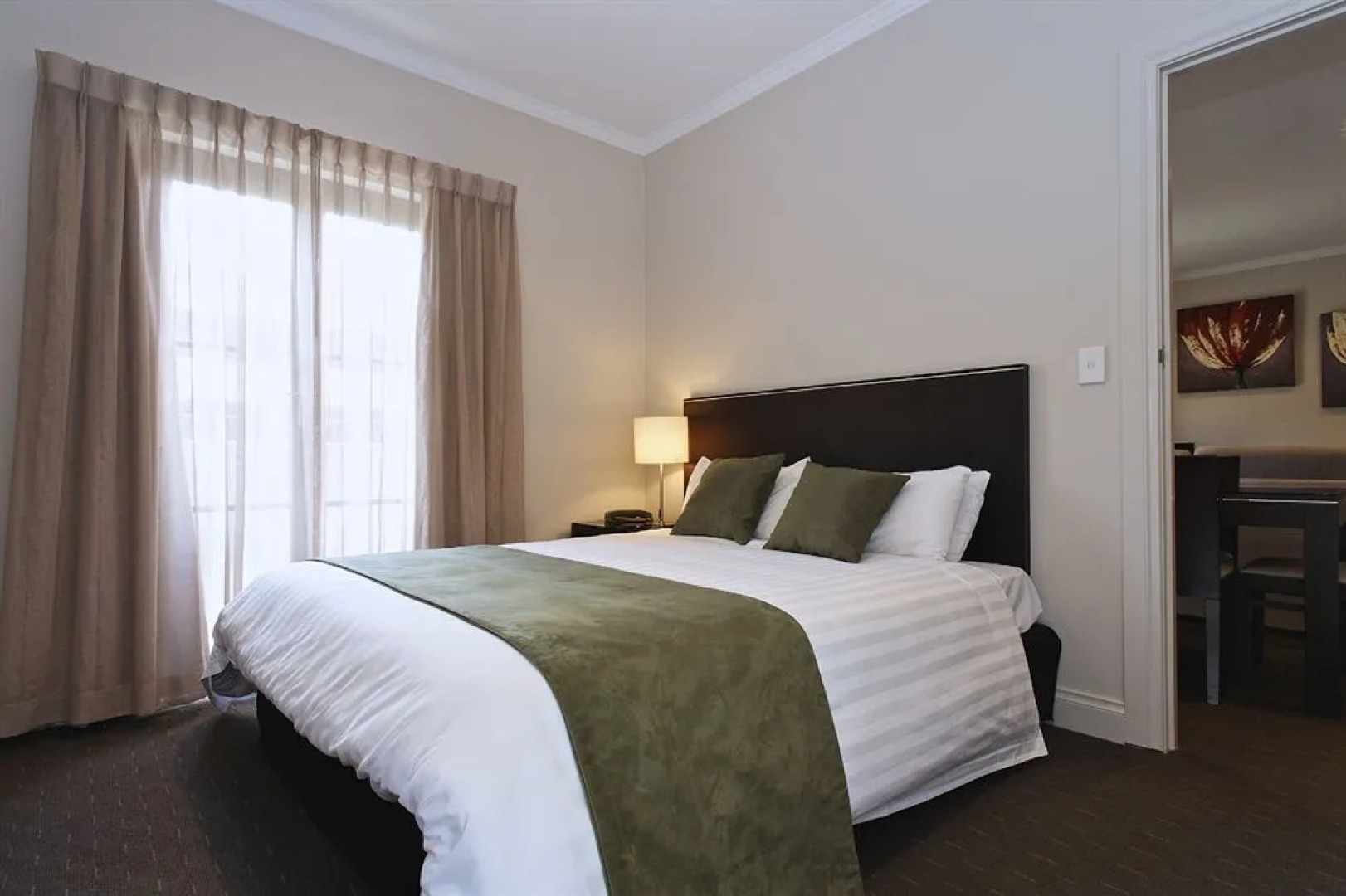 Pacific International Apartments Adelaide